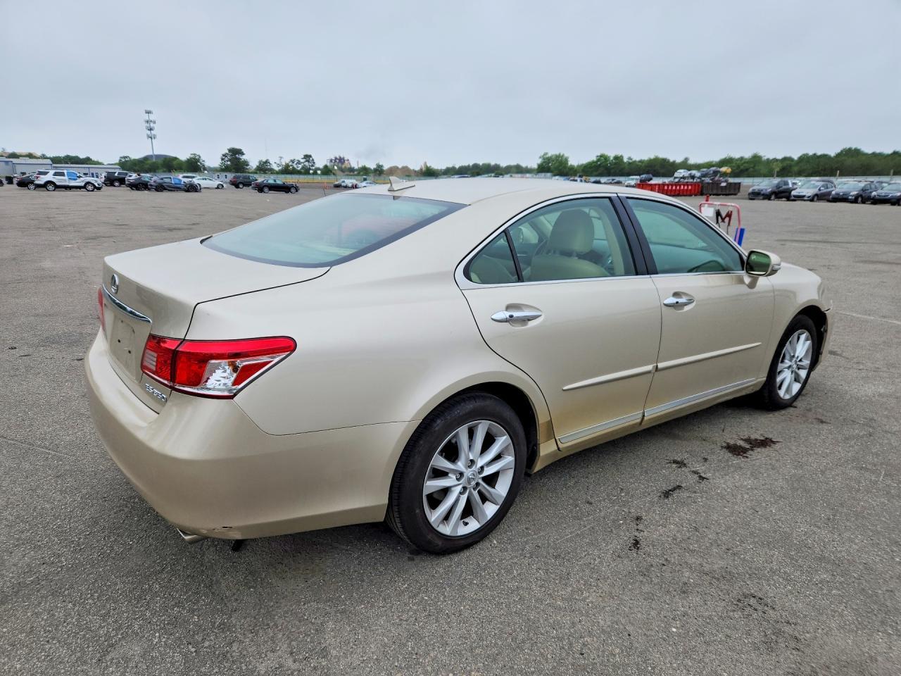 2011 Lexus Es 350 - Фото 3