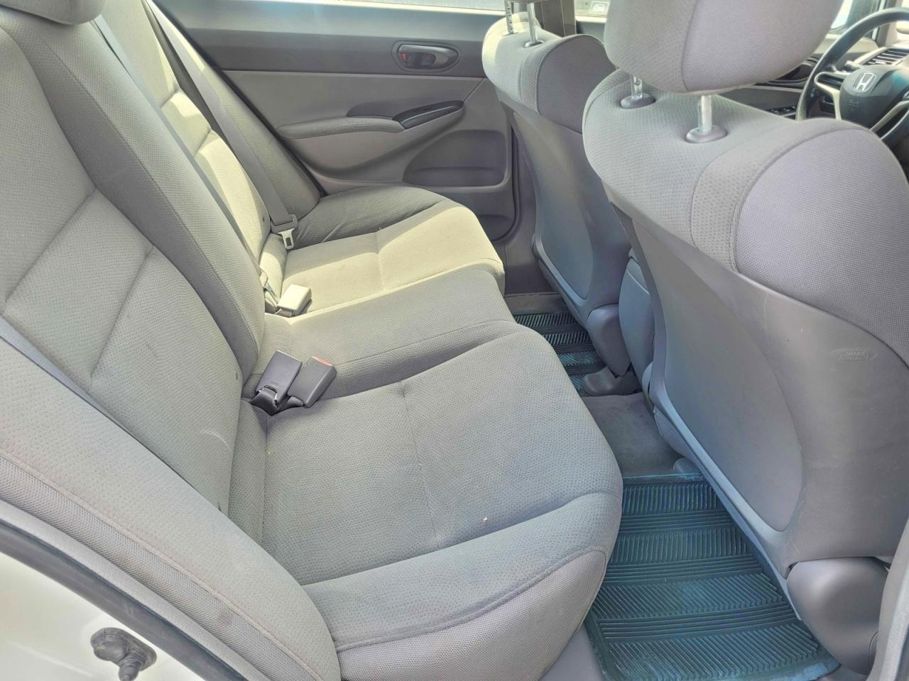 2011 Honda Civic Dx-G - Фото 6