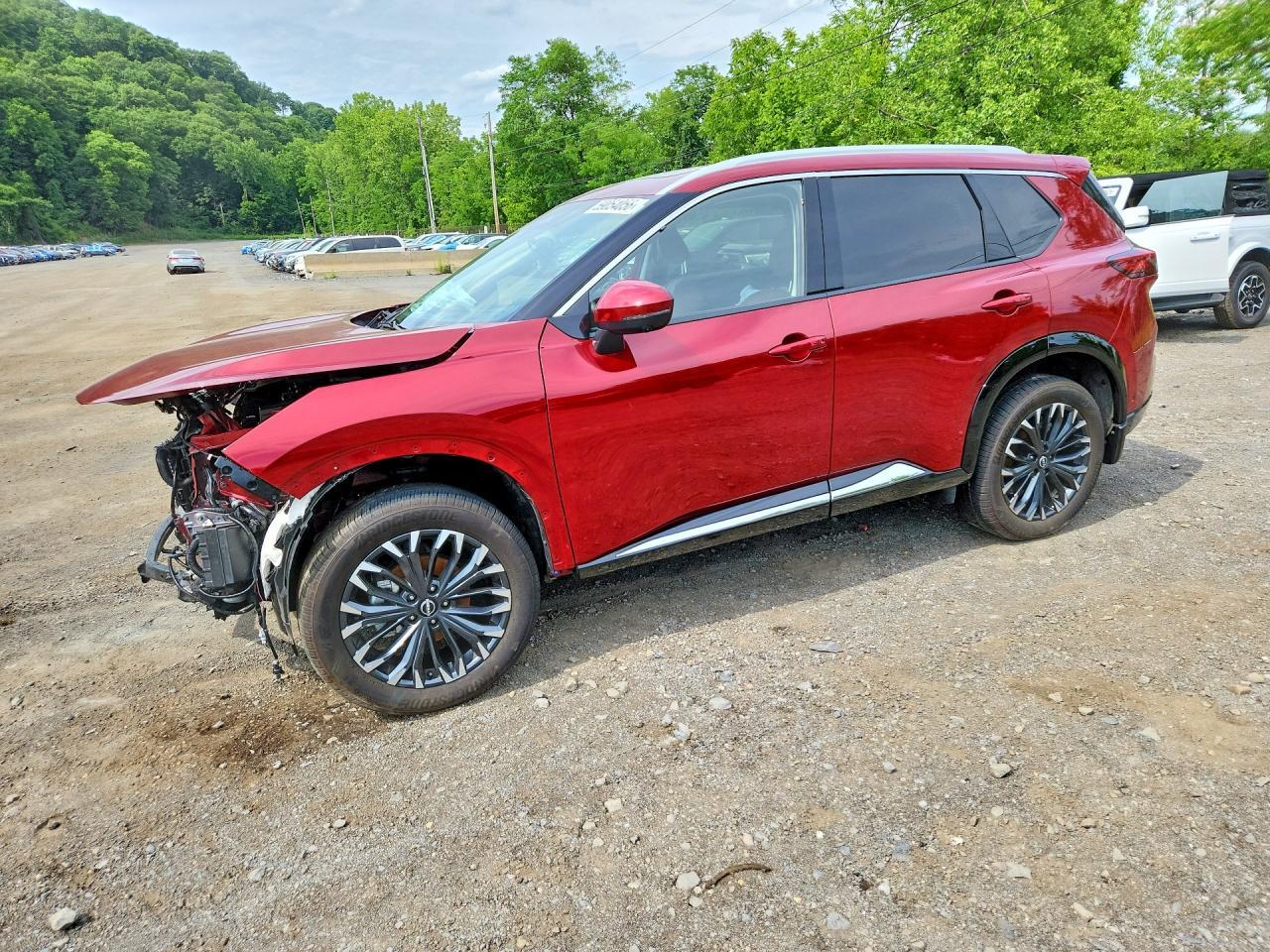 2025 Nissan Rogue Platinum Awd