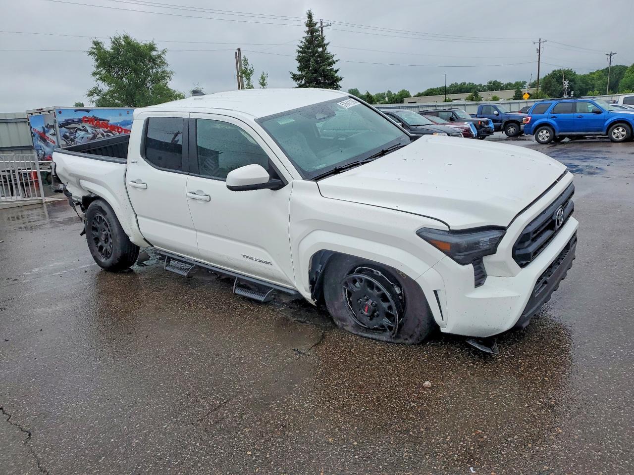 2025 Toyota Tacoma Sr5 - Image 4