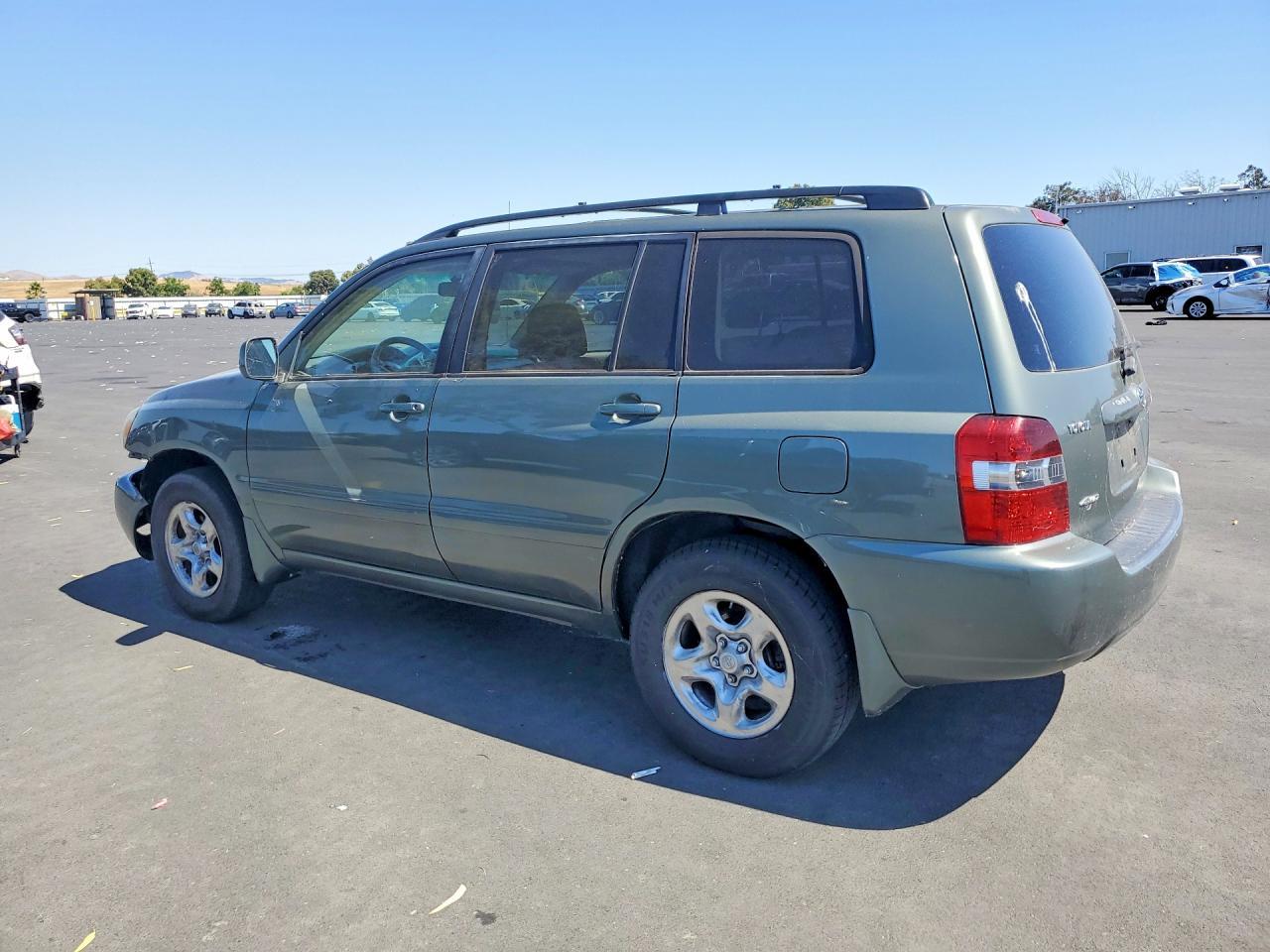 2005 Toyota Highlander Base - Фото 2