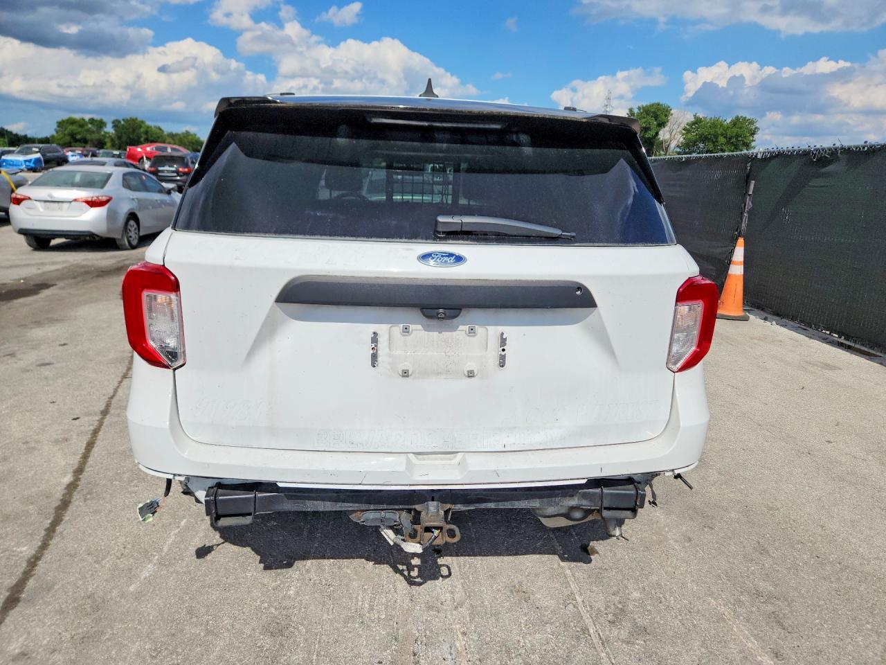2021 Ford Explorer Police Interceptor - Фото 6