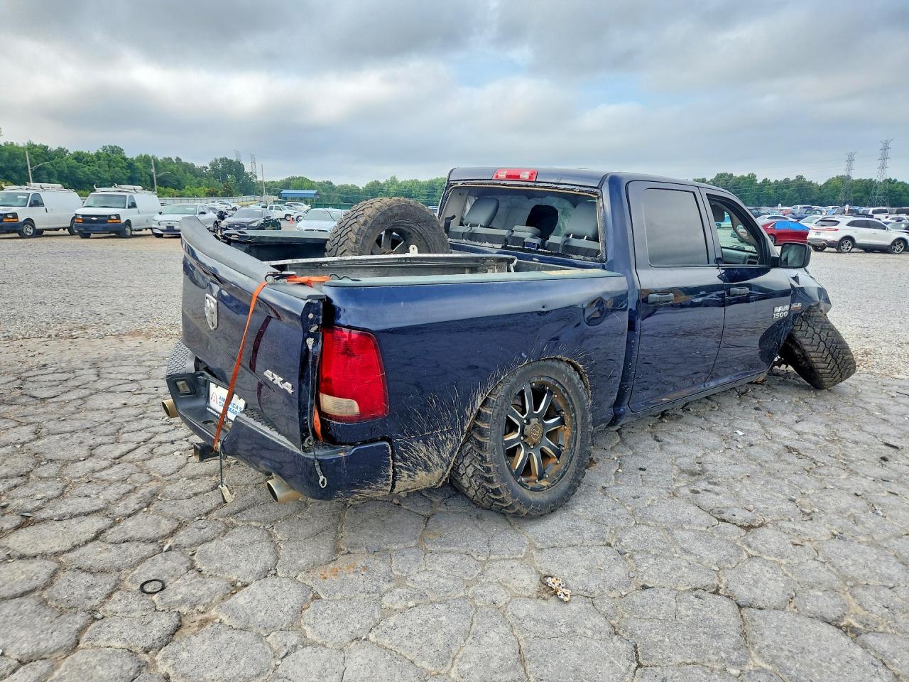 2017 Ram 1500 St - Image 3