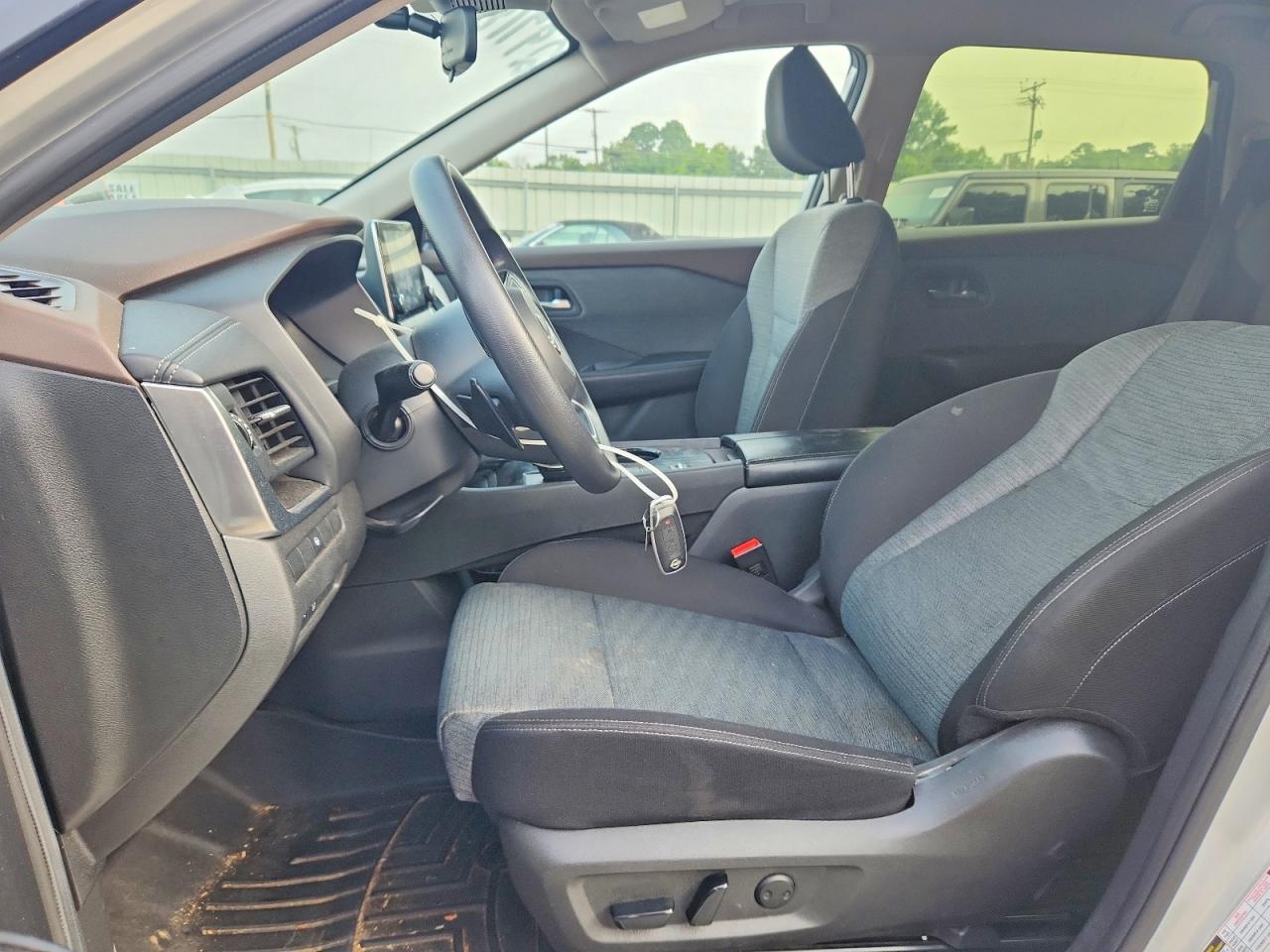 2023 Nissan Rogue Platinum - Фото 7