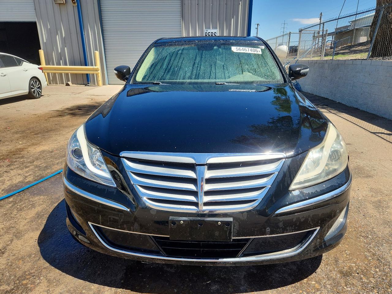 2013 Hyundai Genesis 3.8L - Фото 5