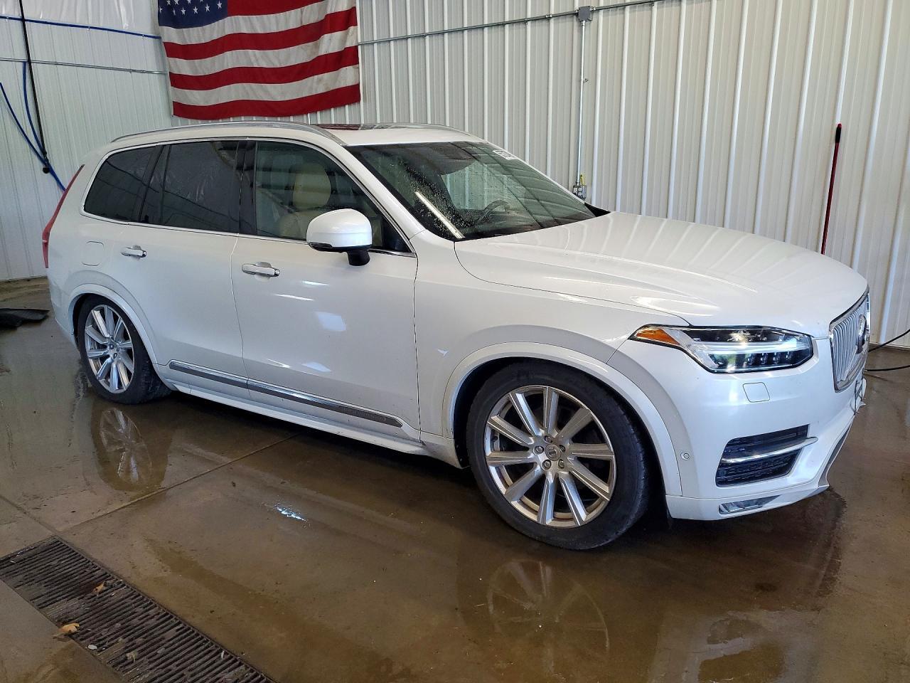 2017 Volvo Xc90 T6 - Фото 4