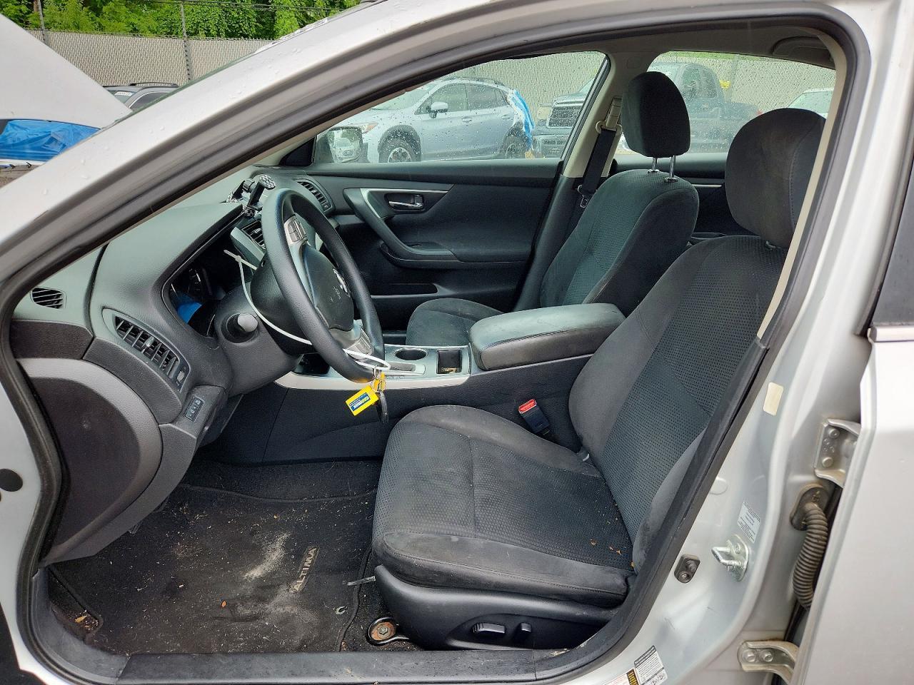 2015 Nissan Altima 2.5 S - Фото 7