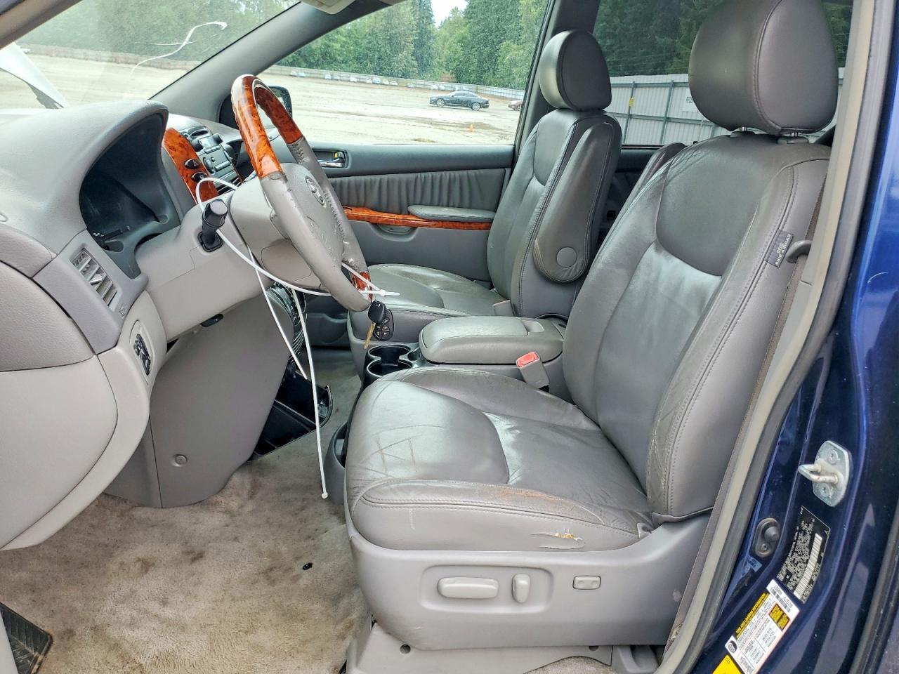2007 Toyota Sienna Xle Limited 7-Passenger - Фото 7