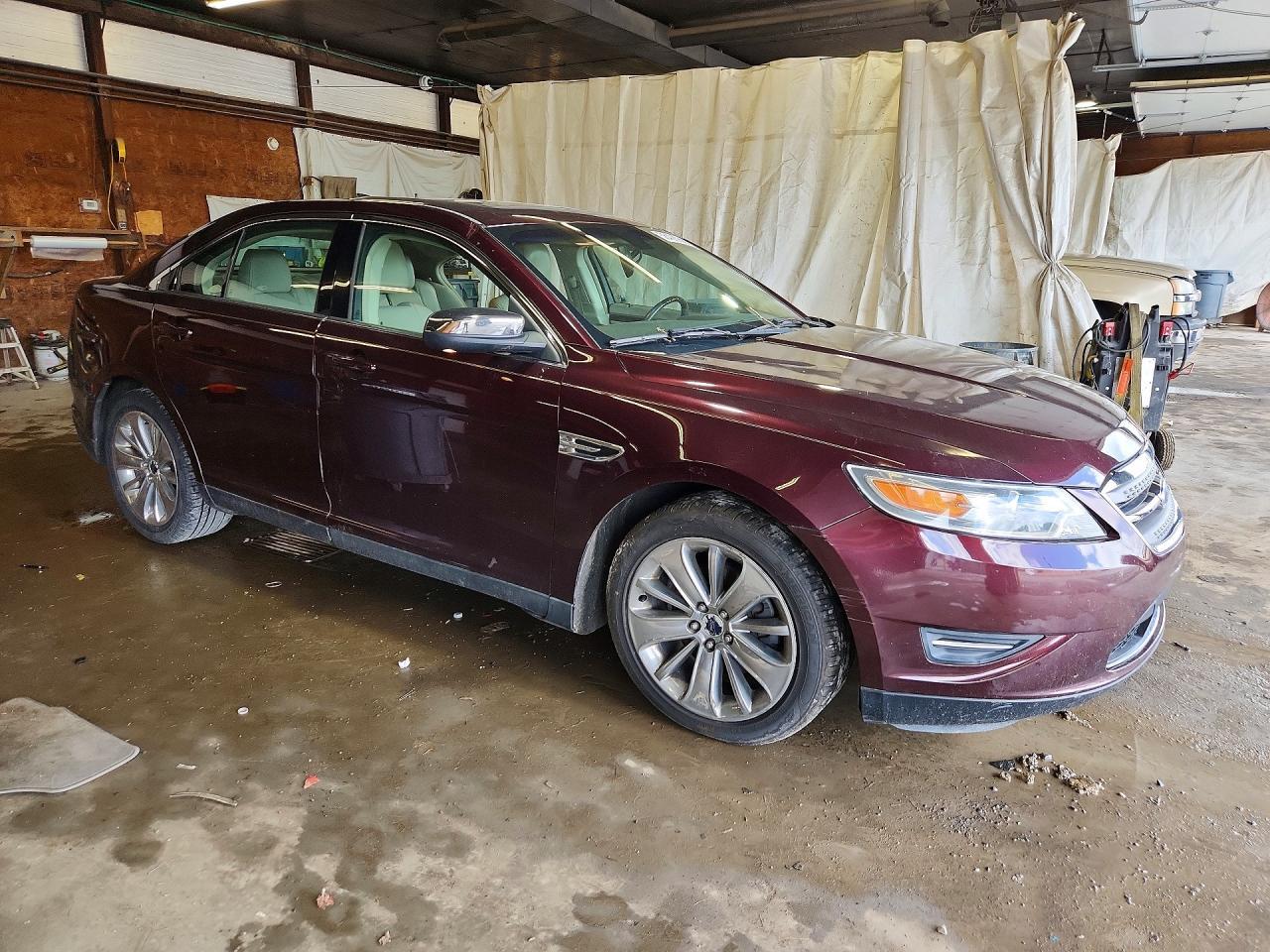 2011 Ford Taurus Limited - Фото 4