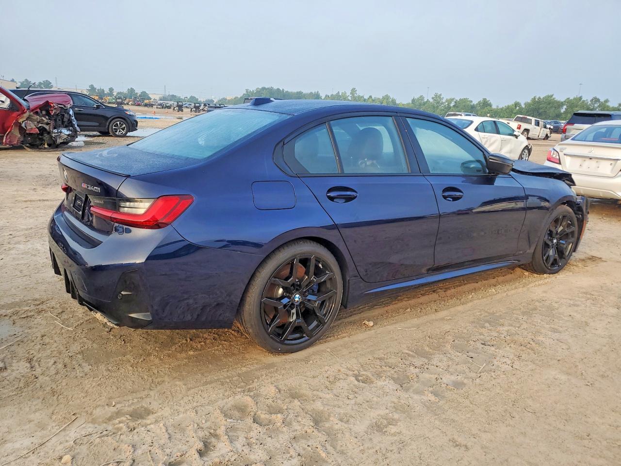 2026 BMW M340Xi - Image 3