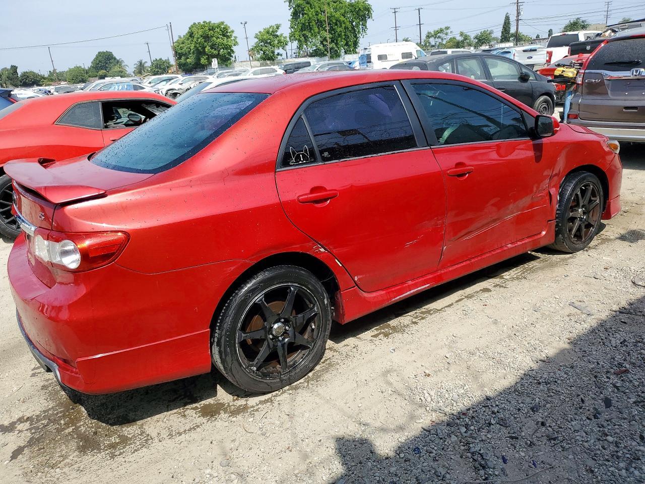 2012 Toyota Corolla S - Фото 3