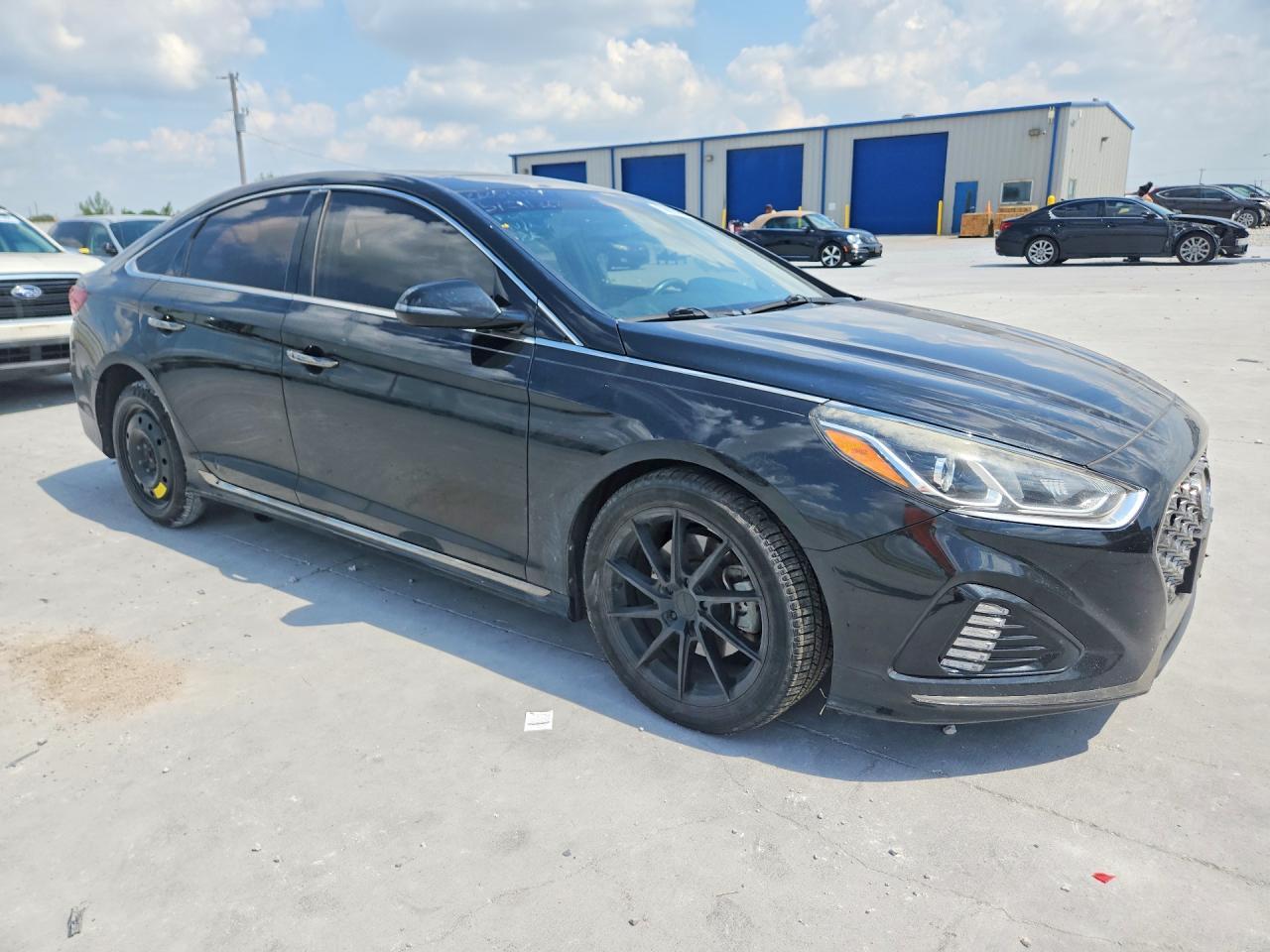 2018 Hyundai Sonata Sport 2.0T - Image 4