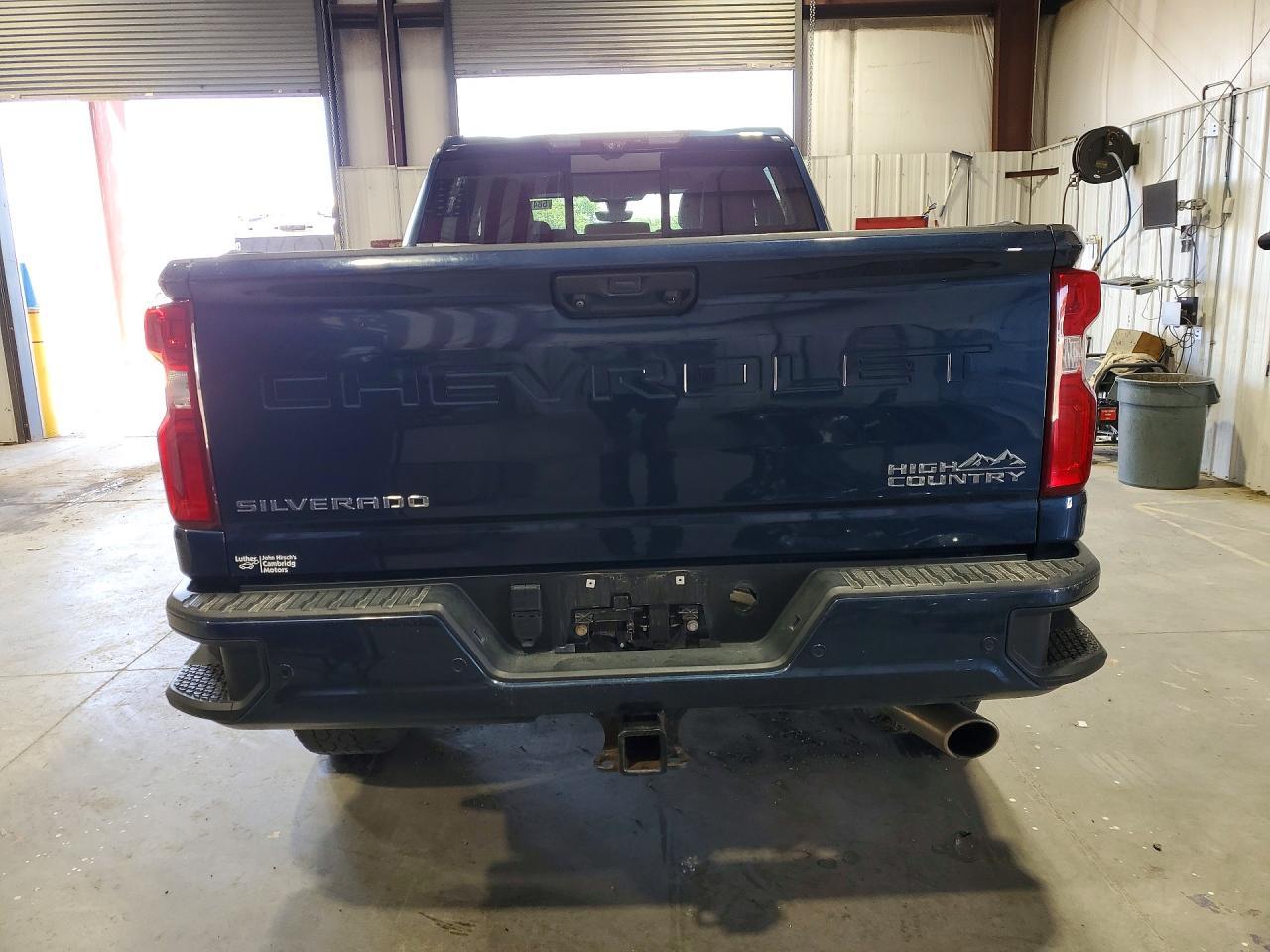 2020 Chevrolet Silverado High Country - Фото 6