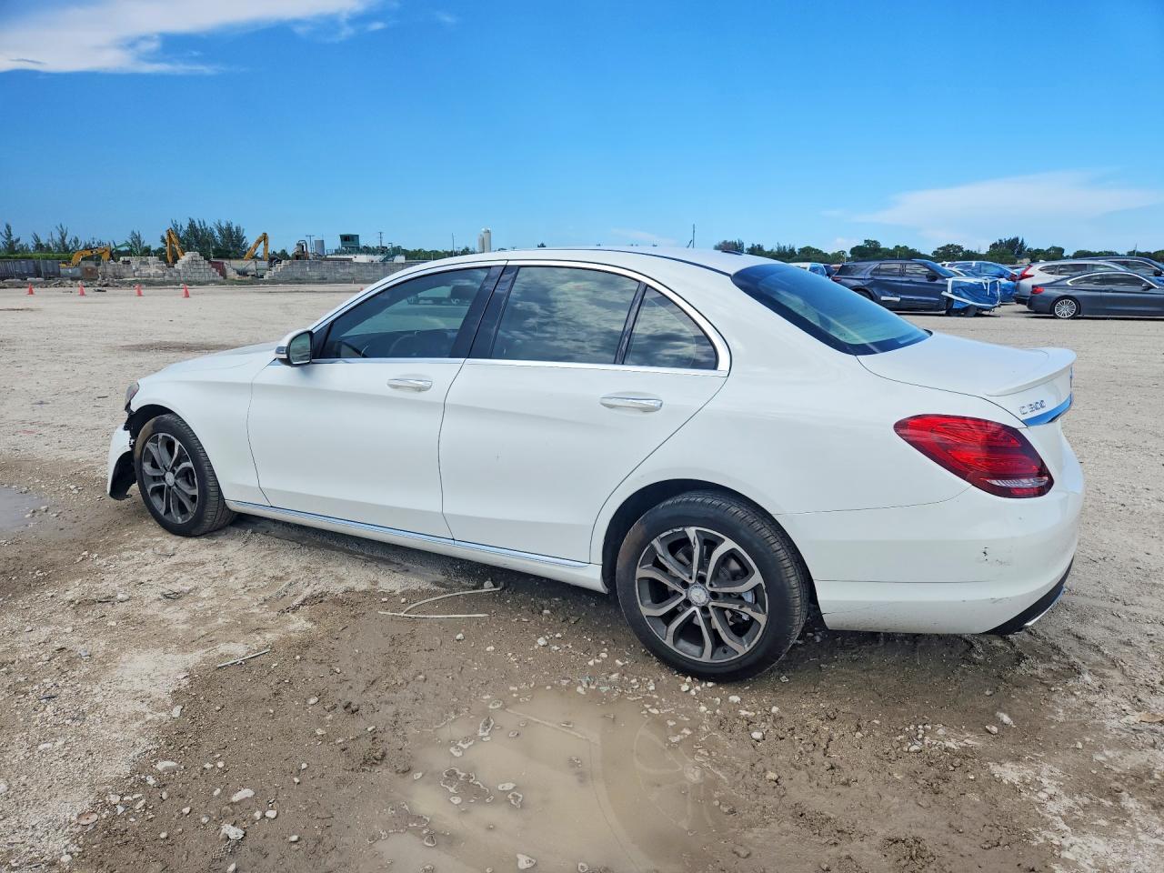 2016 Mercedes-Benz C 300 4Matic - Image 2