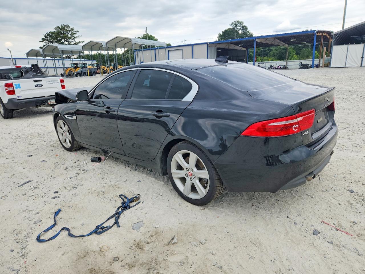 2017 Jaguar Xe Premium - Image 2