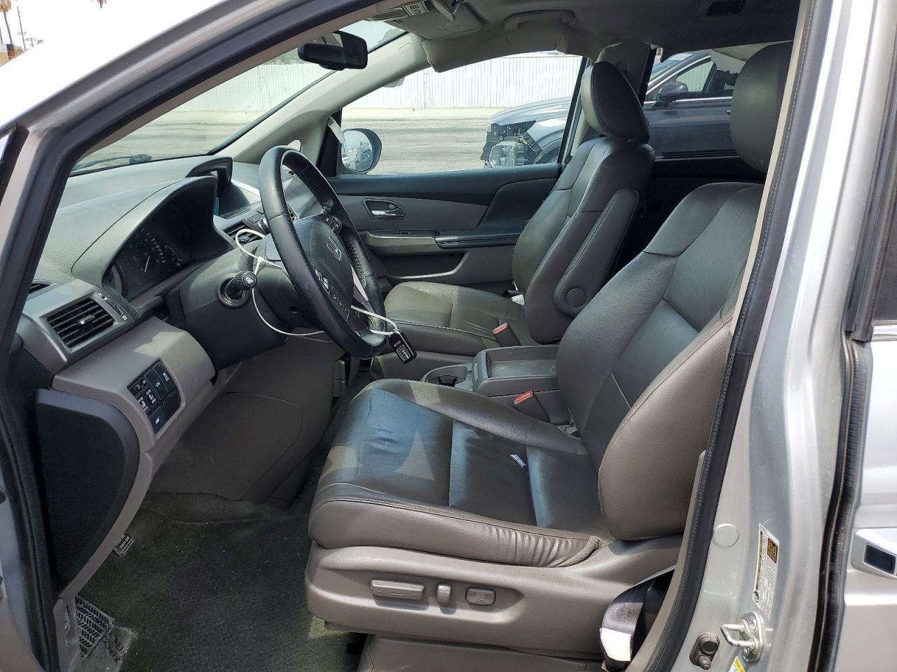 2015 Honda Odyssey Exl - Image 7