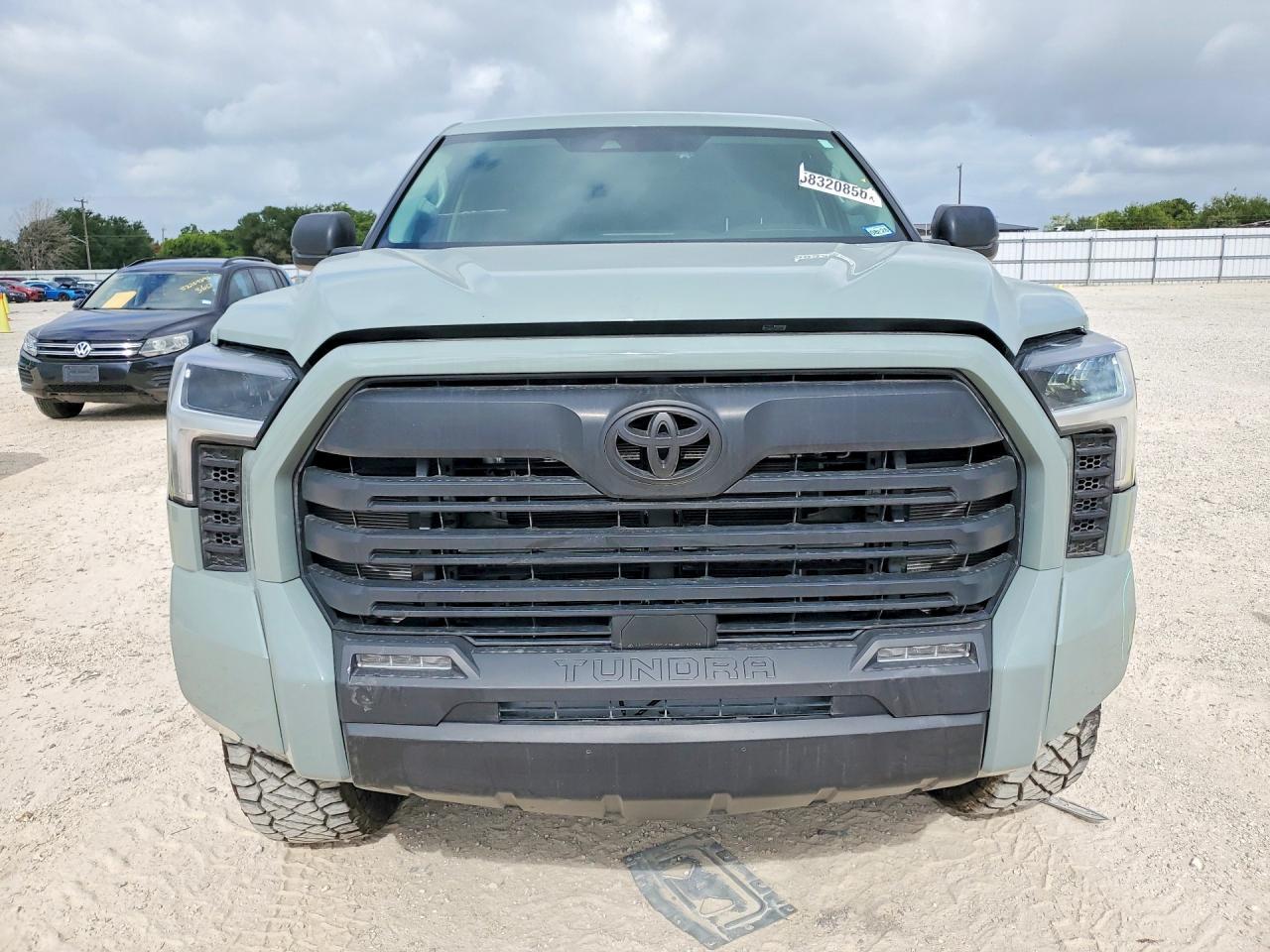 2024 Toyota Tundra Sr5 - Image 5