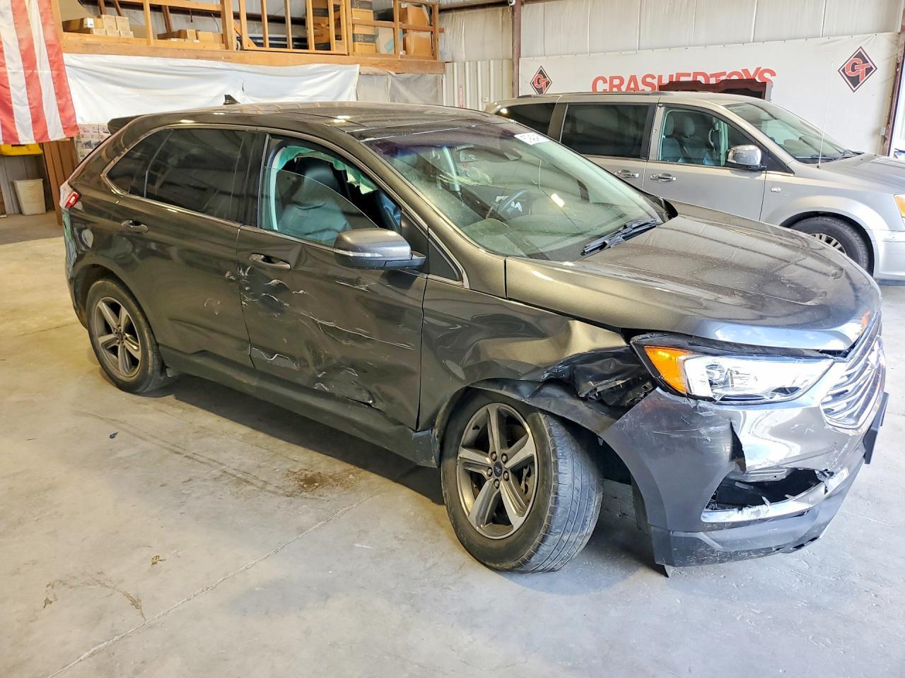 2019 Ford Edge - Фото 4