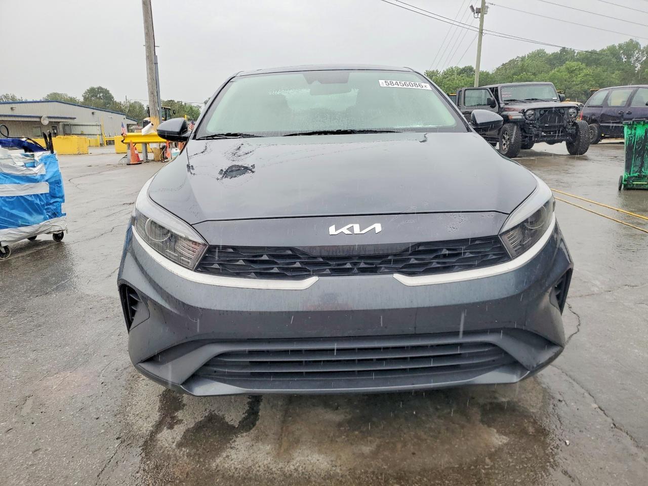 2024 Kia Forte Lxs - Image 5