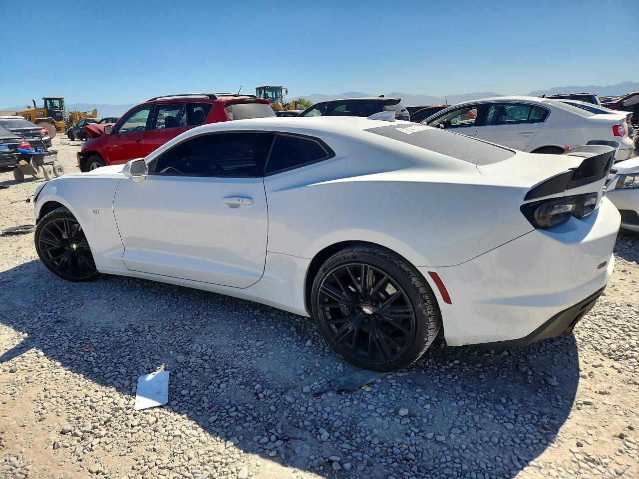 2019 Chevrolet Camaro Ss - Фото 2