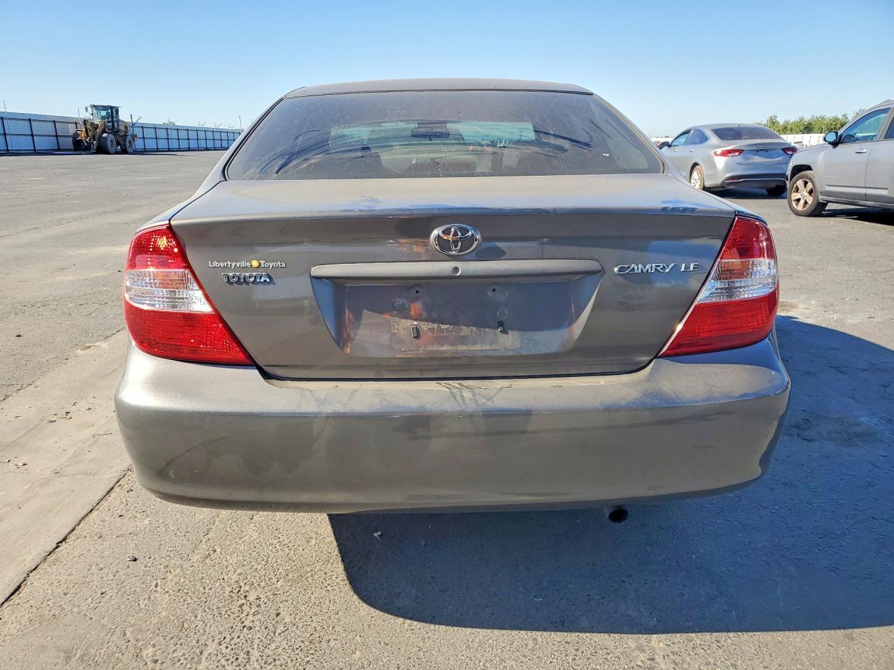 2003 Toyota Camry Le - Фото 6