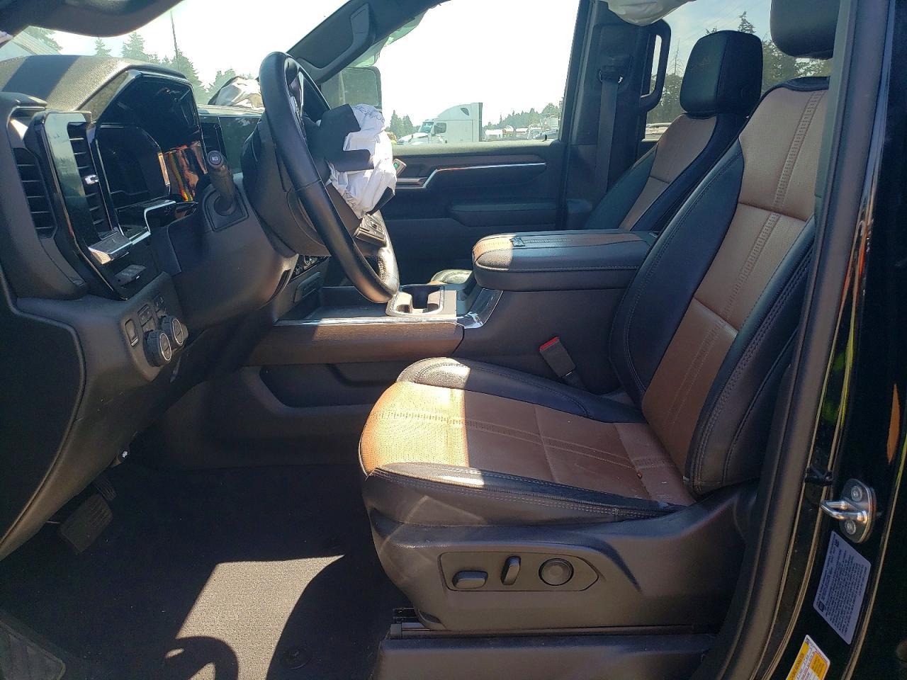 2024 Chevrolet Silverado K2500 High Country - Фото 7