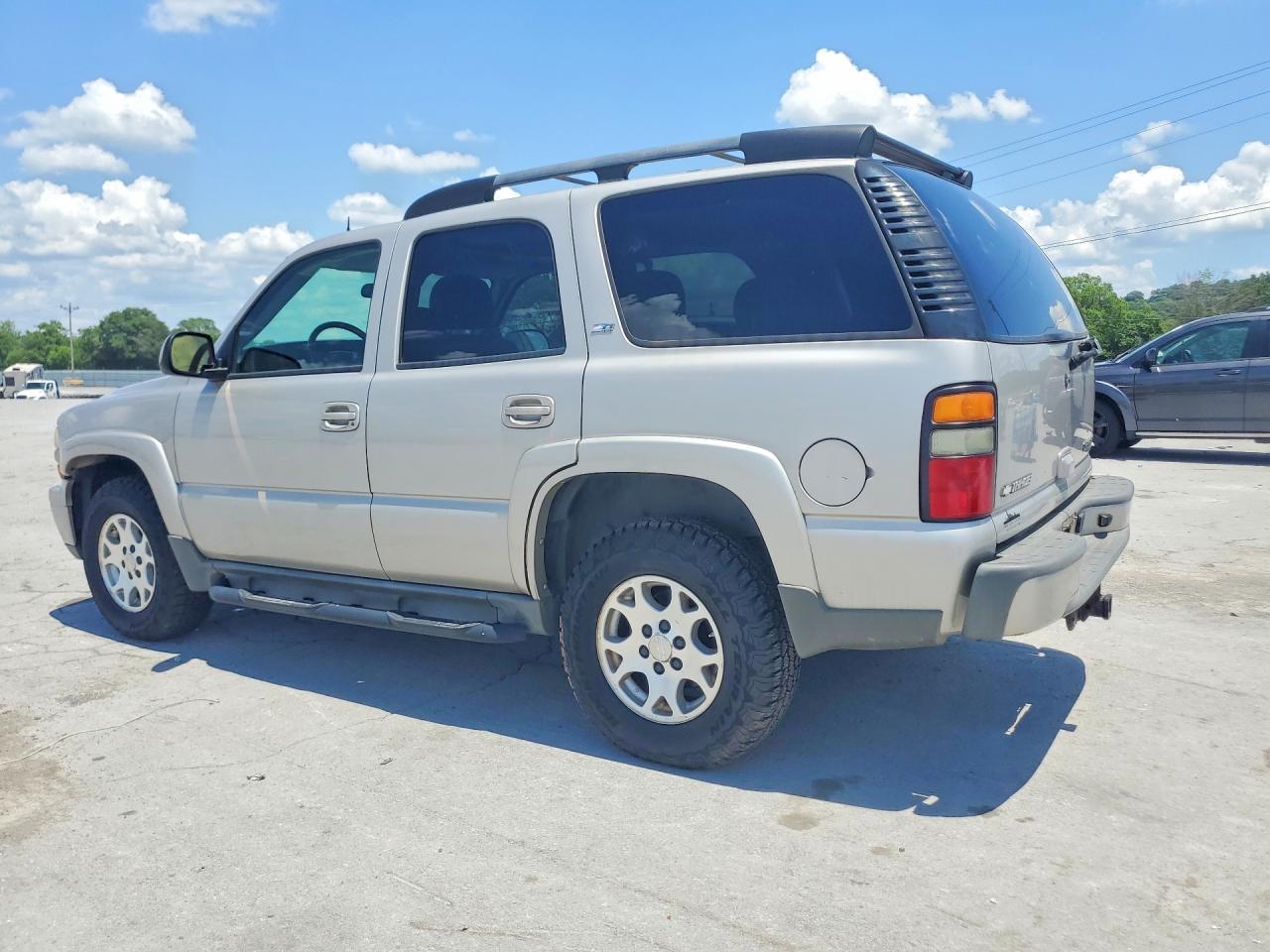 2005 Chevrolet Tahoe K1500 - Фото 2