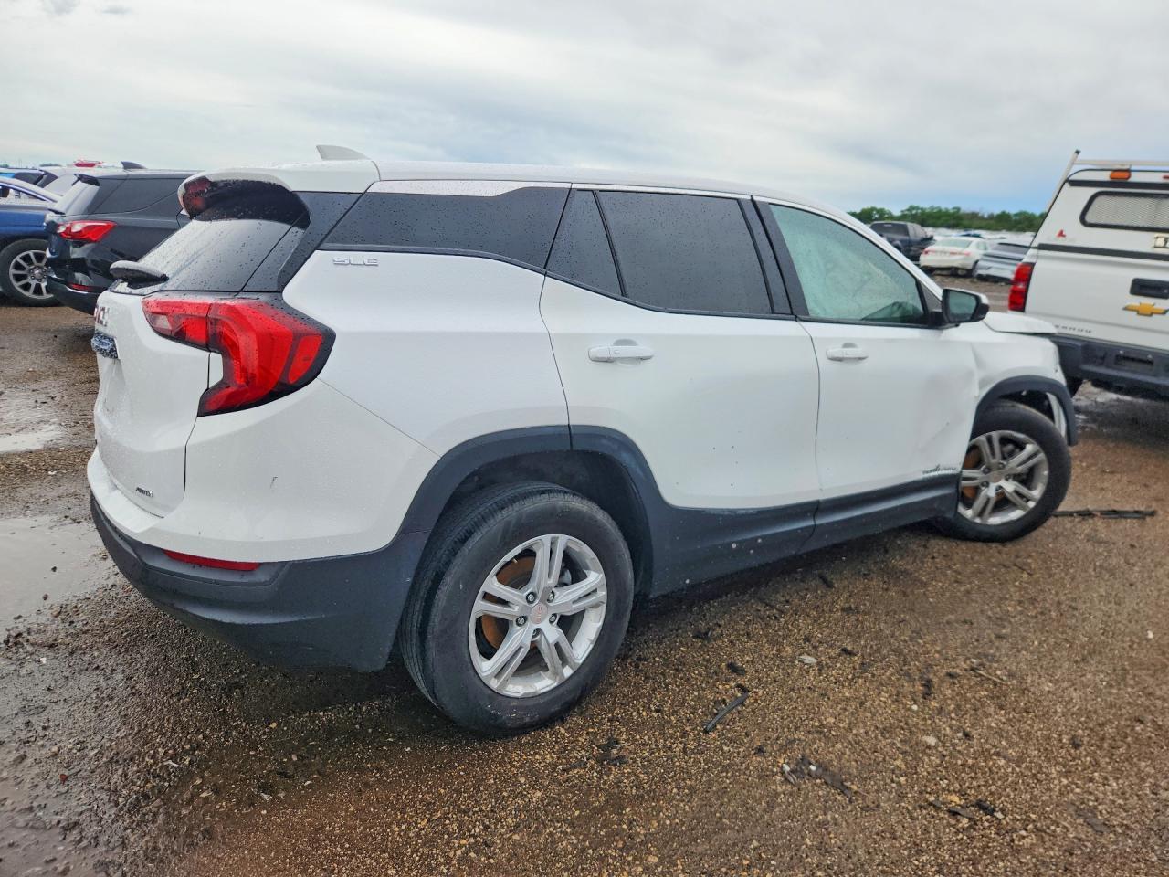2019 GMC Terrain Sle - Image 3