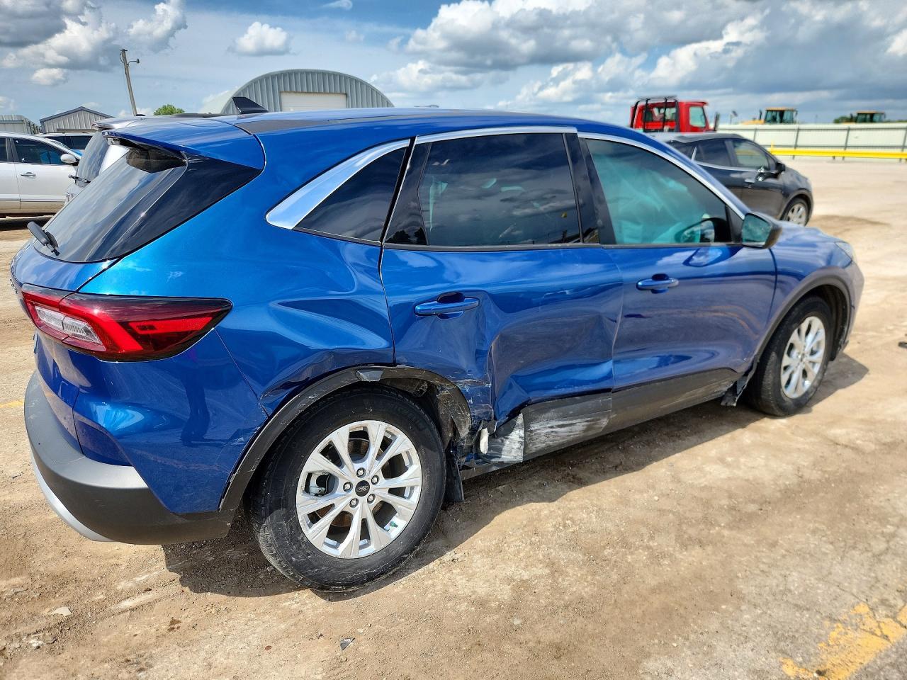 2023 Ford Escape Active - Фото 3
