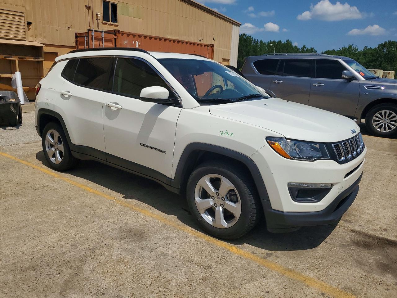 2021 Jeep Compass Latitude - Image 4