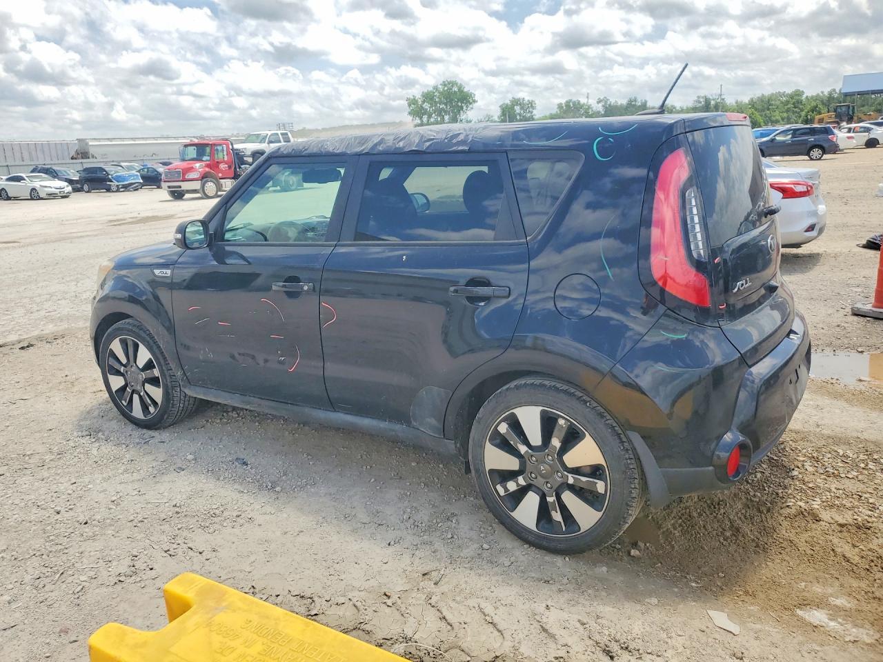 2014 Kia Soul ! - Image 2