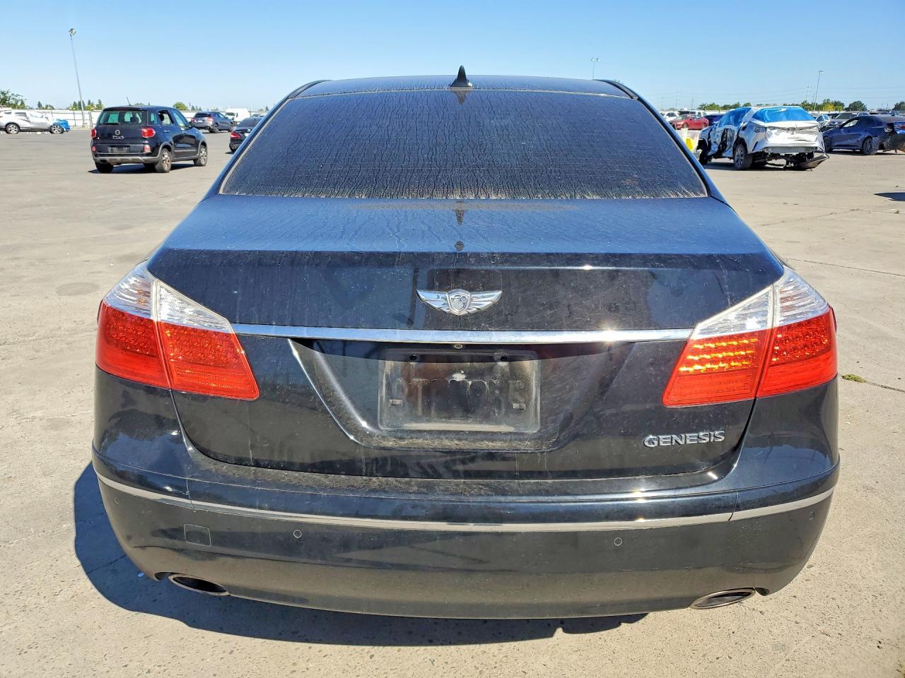 2010 Hyundai Genesis 3.8L - Image 6