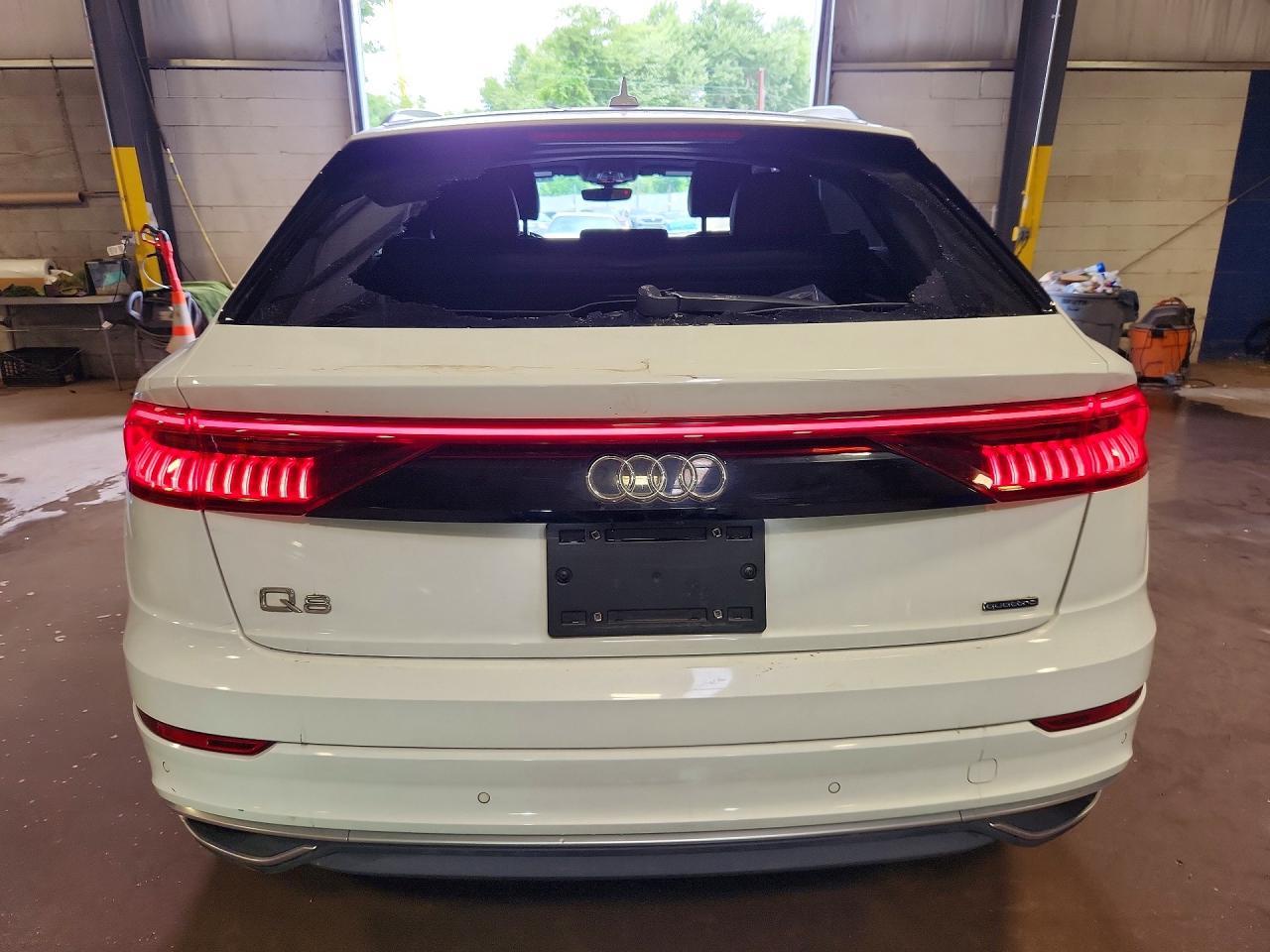 2019 Audi Q8 Premium Plus - Фото 6
