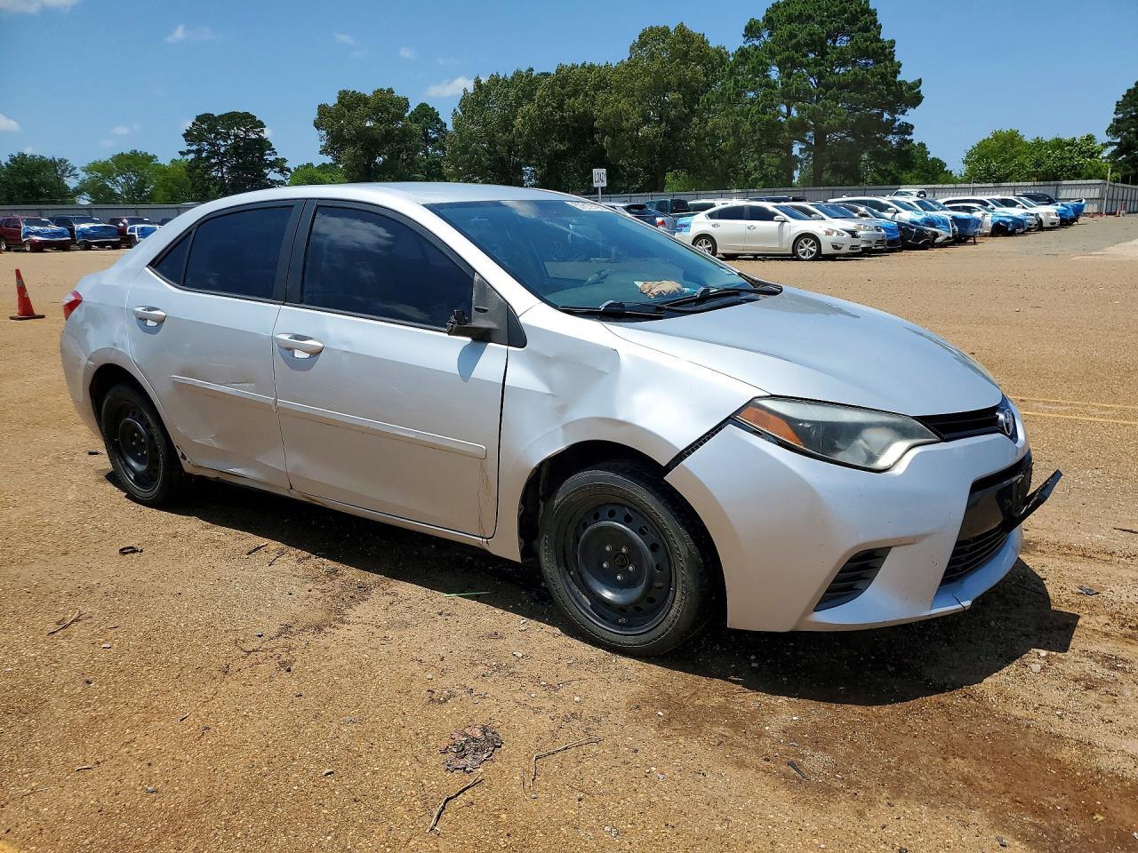 2015 Toyota Corolla Le - Фото 4