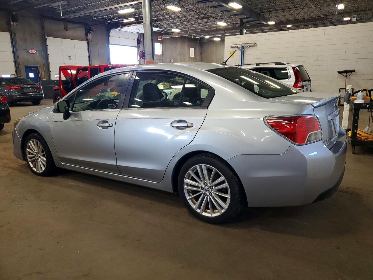 2015 Subaru Impreza Premium Plus - Фото 2