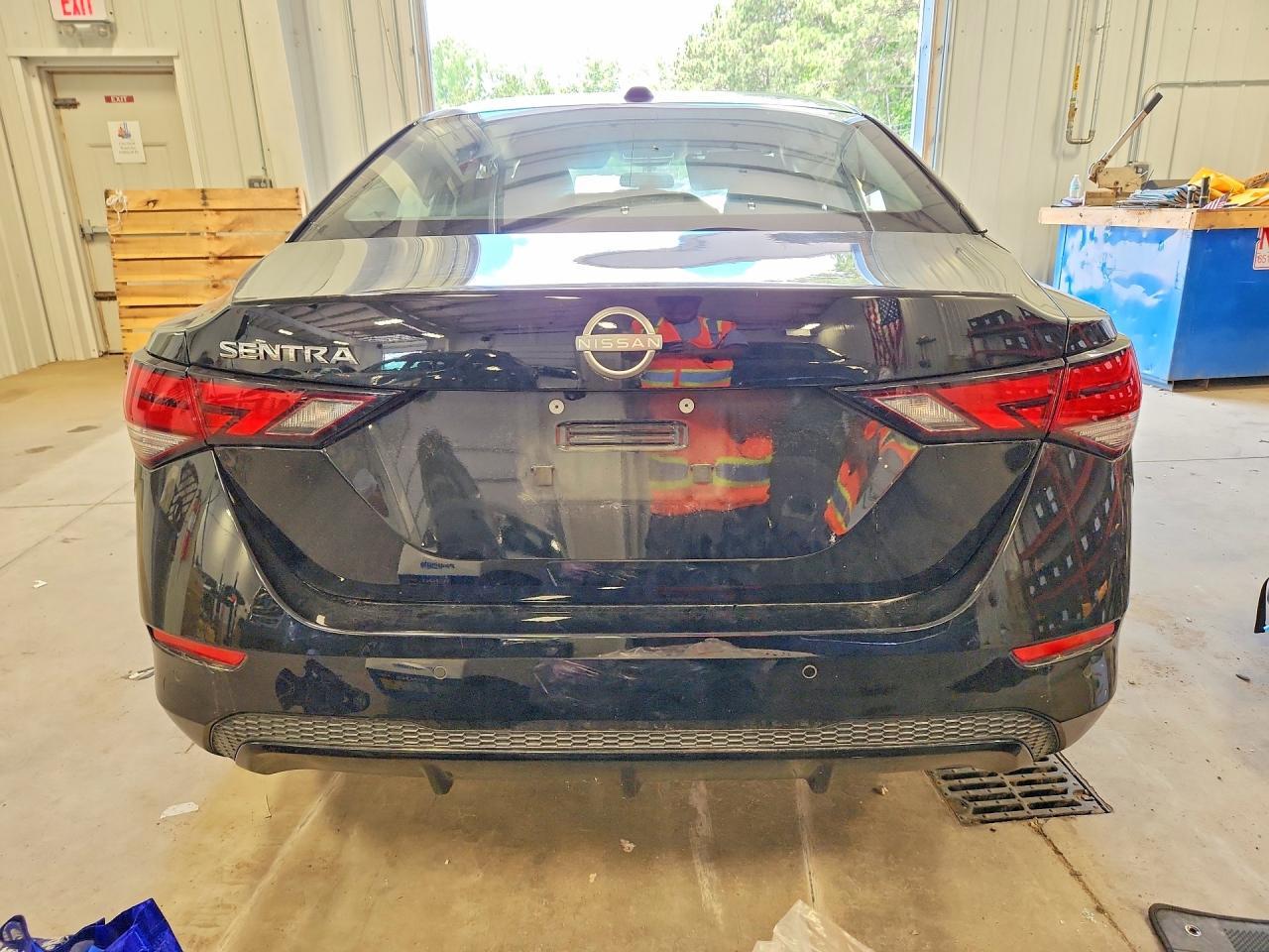2025 Nissan Sentra Sv - Image 6