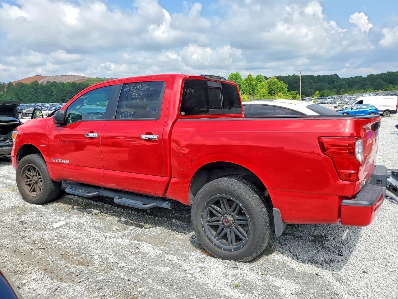 2021 Nissan Titan Sv - Фото 2