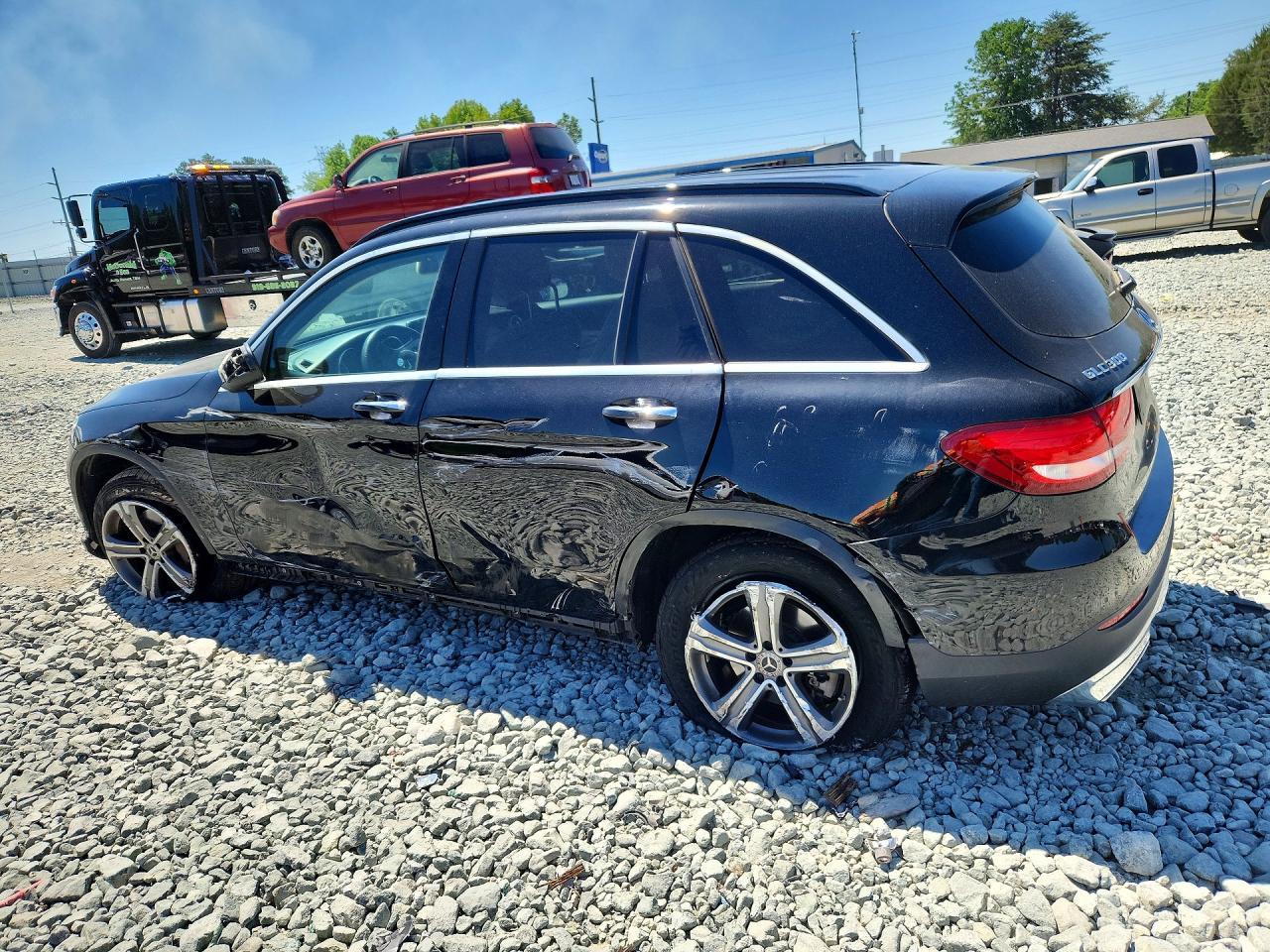 2019 Mercedes-Benz Glc 300 - Image 2