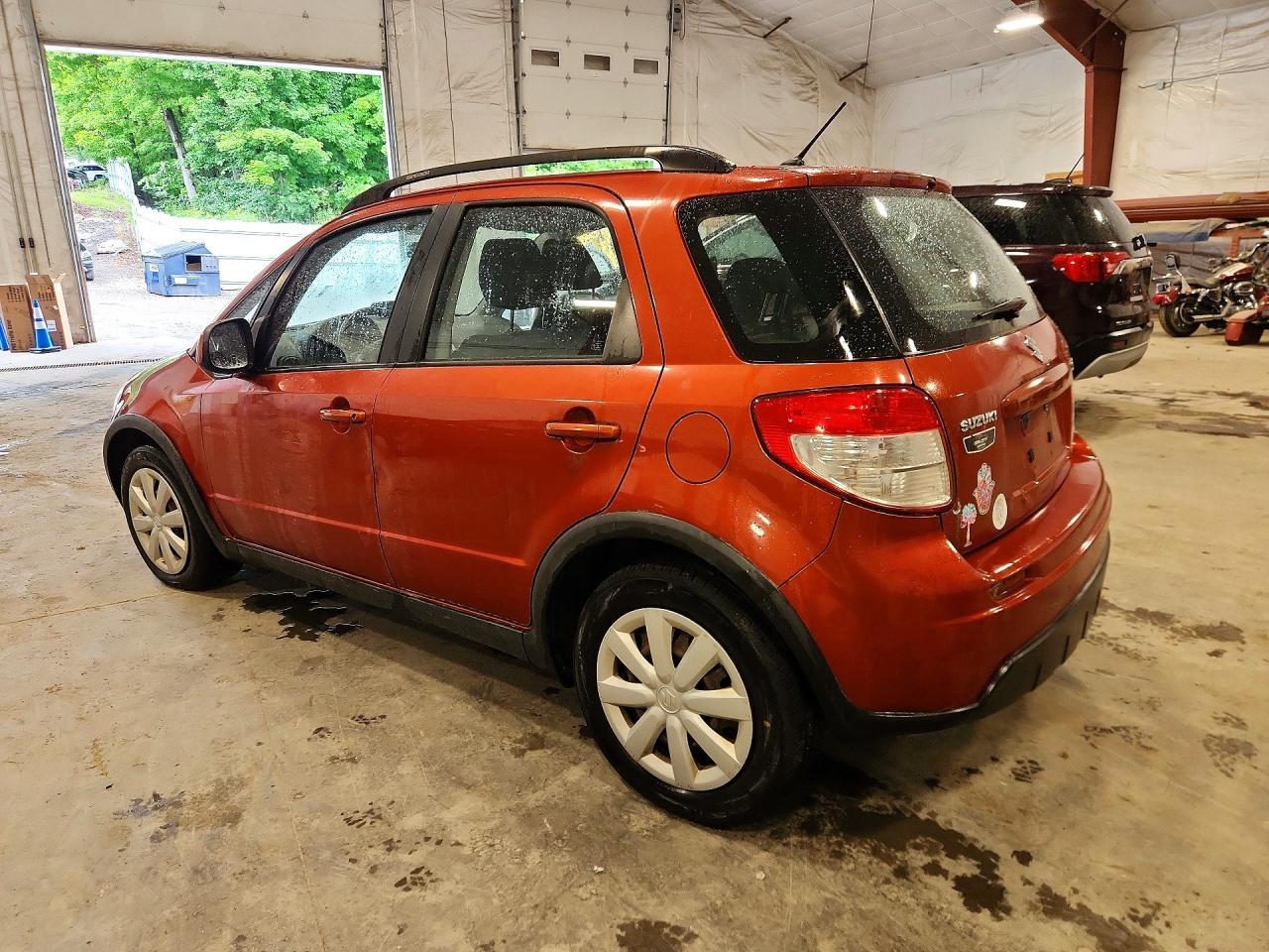 2010 Suzuki Sx4 - Image 2