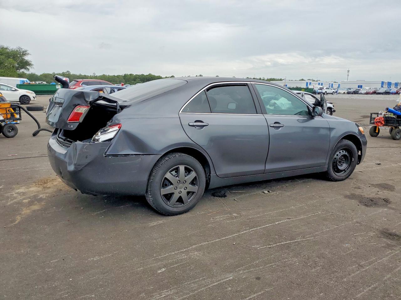 2007 Toyota Camry Le - Фото 3
