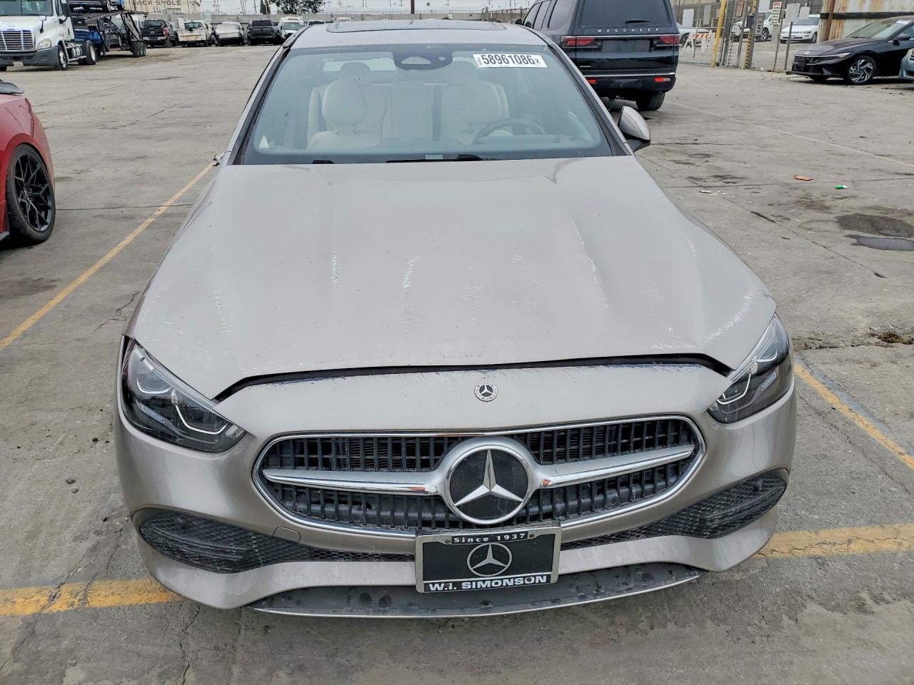 2024 Mercedes-Benz 300 C - Фото 5