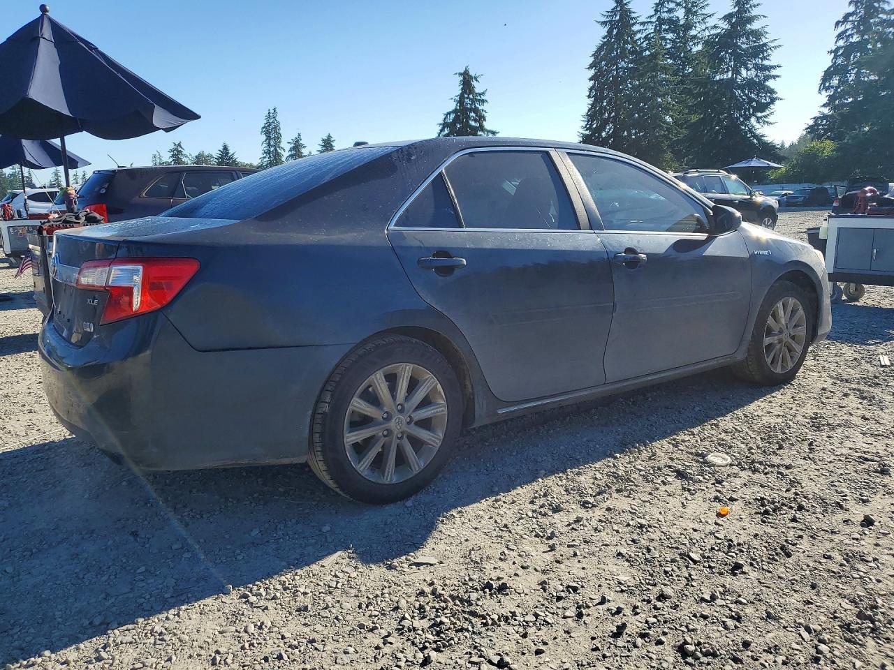 2013 Toyota Camry Hybrid Xle - Фото 3