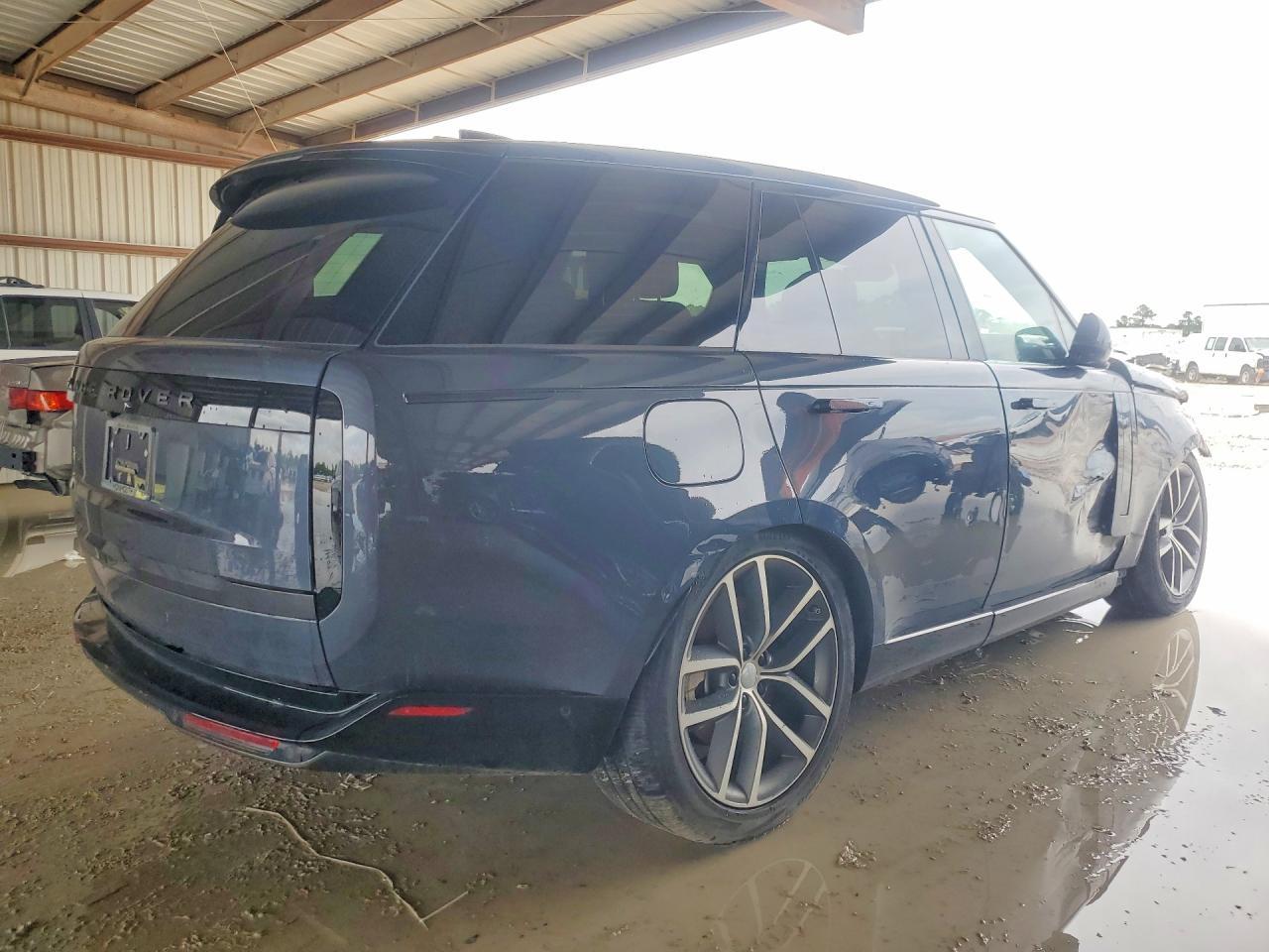 2025 Land Rover Range Rover Se - Фото 3