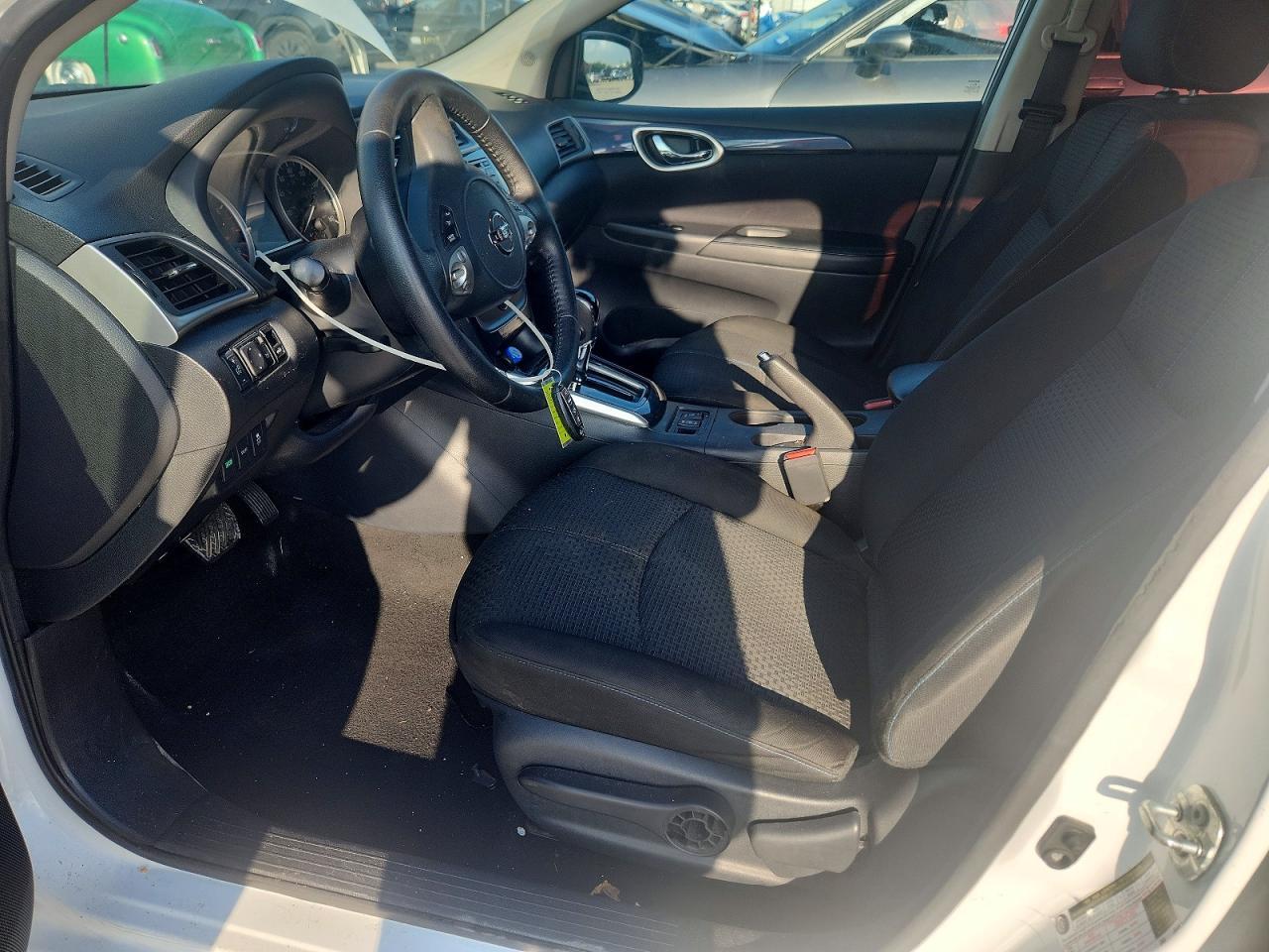 2018 Nissan Sentra Sr - Image 7