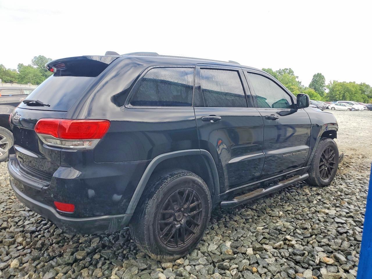 2018 Jeep Grand Cherokee Laredo - Фото 3