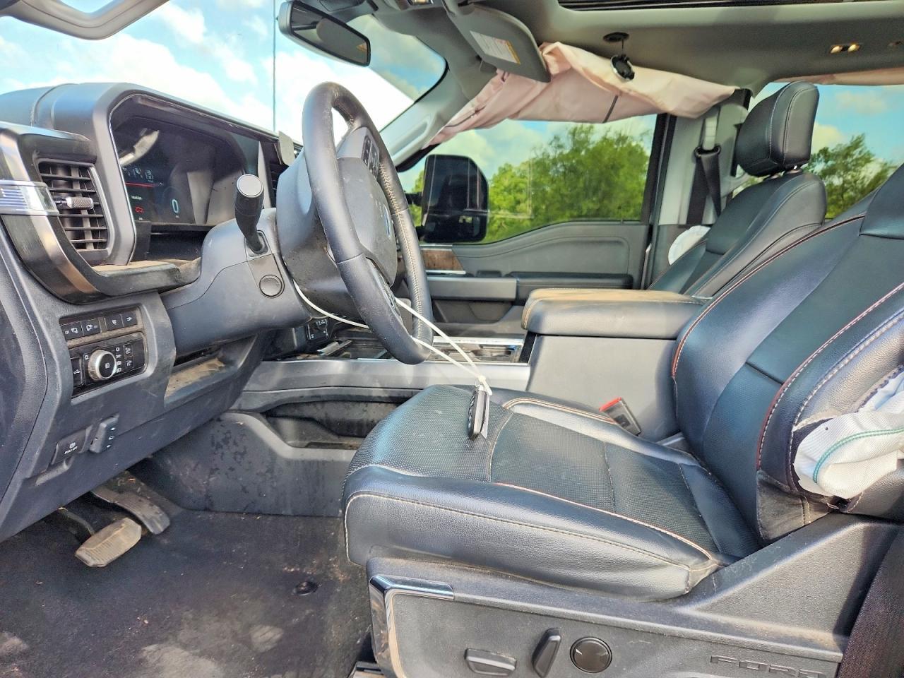 2024 Ford F250 Super Duty - Фото 7