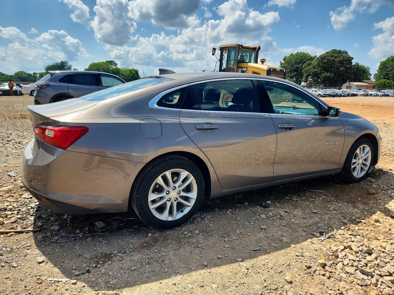 2018 Chevrolet Malibu Lt - Image 3
