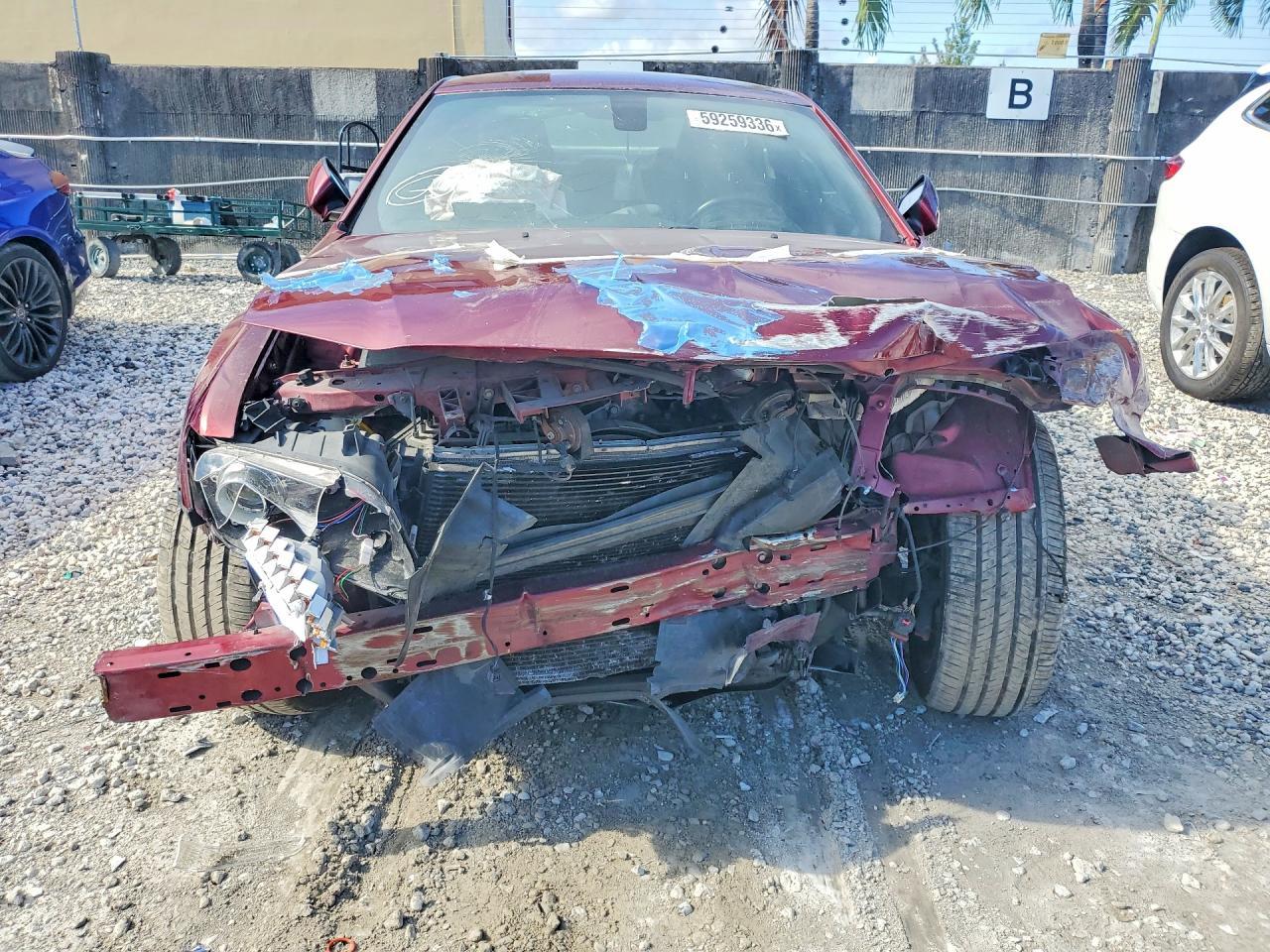 2019 Chrysler 300 S - Image 5