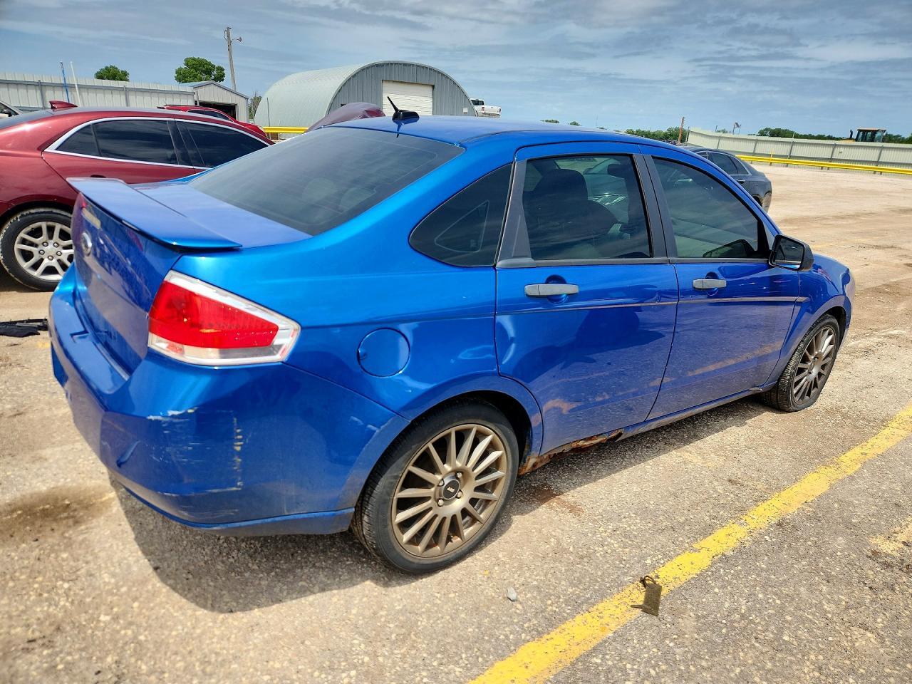 2011 Ford Focus S - Image 3