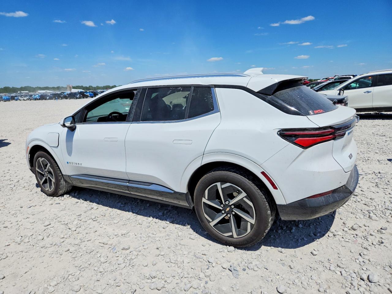 2024 Chevrolet Equinox 2Lt - Image 2